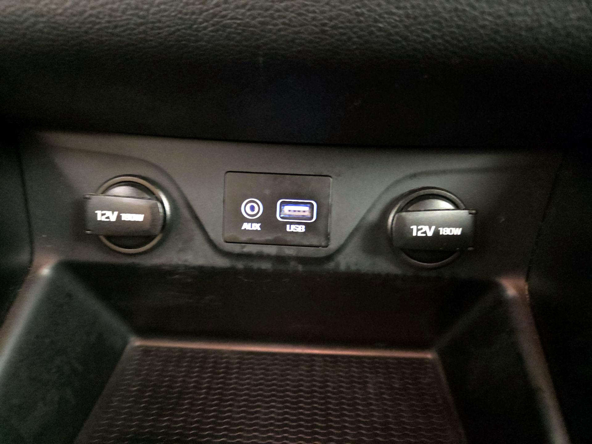 Thumbnail: 2020 Hyundai Tucson - 18