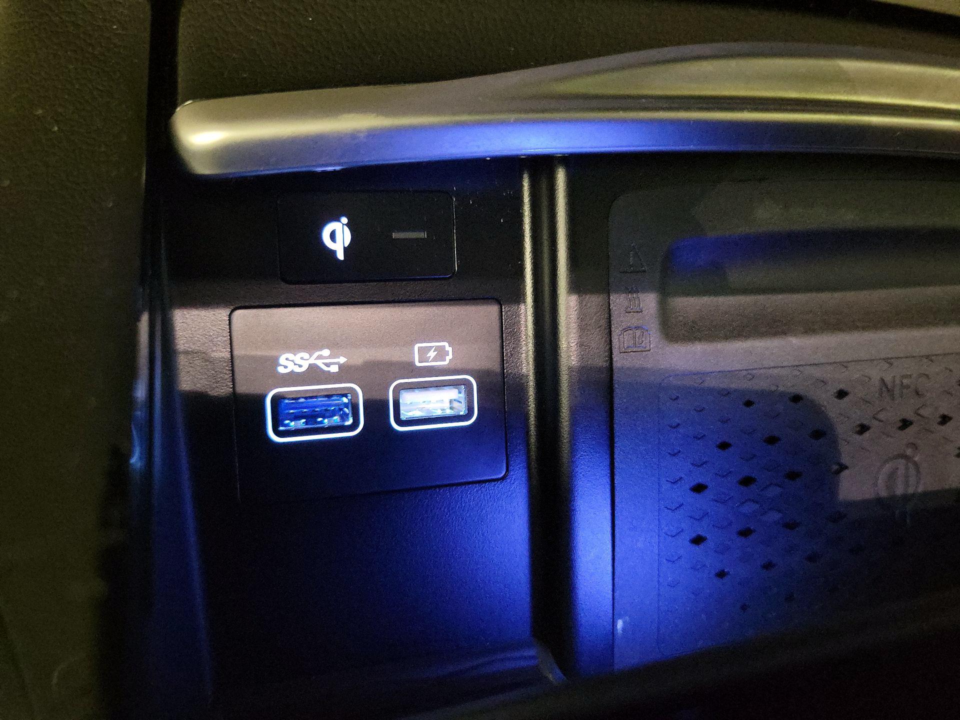 Thumbnail: 2023 Genesis G80 - 18