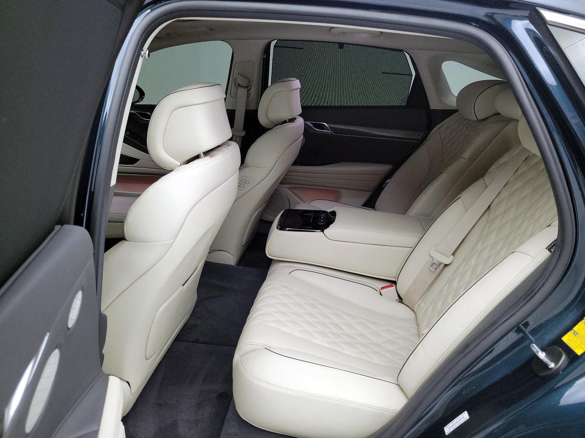 Thumbnail: 2023 Genesis G80 - 20