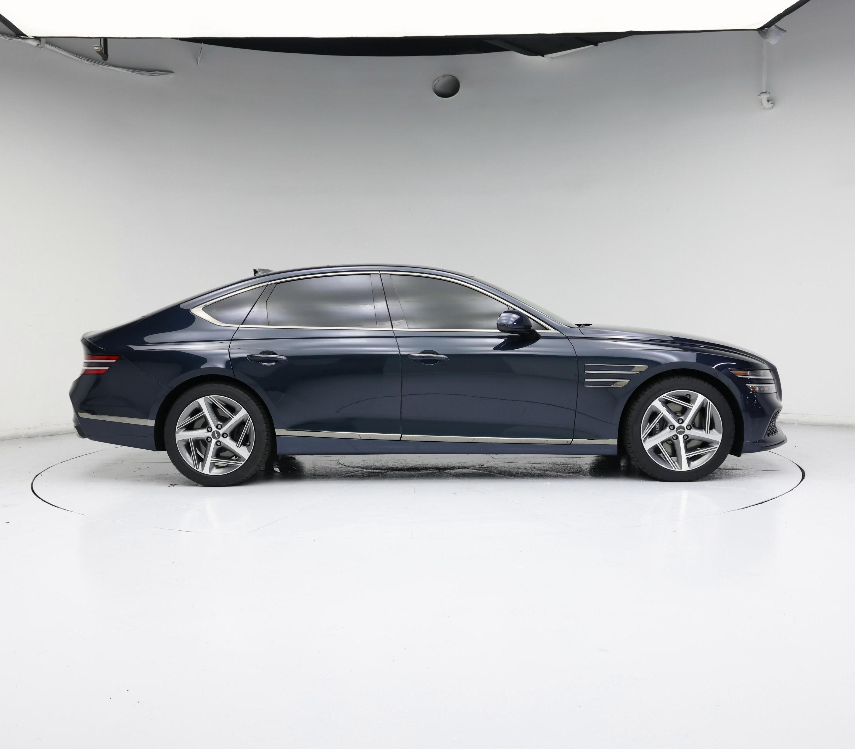 Thumbnail: 2023 Genesis G80 - 7