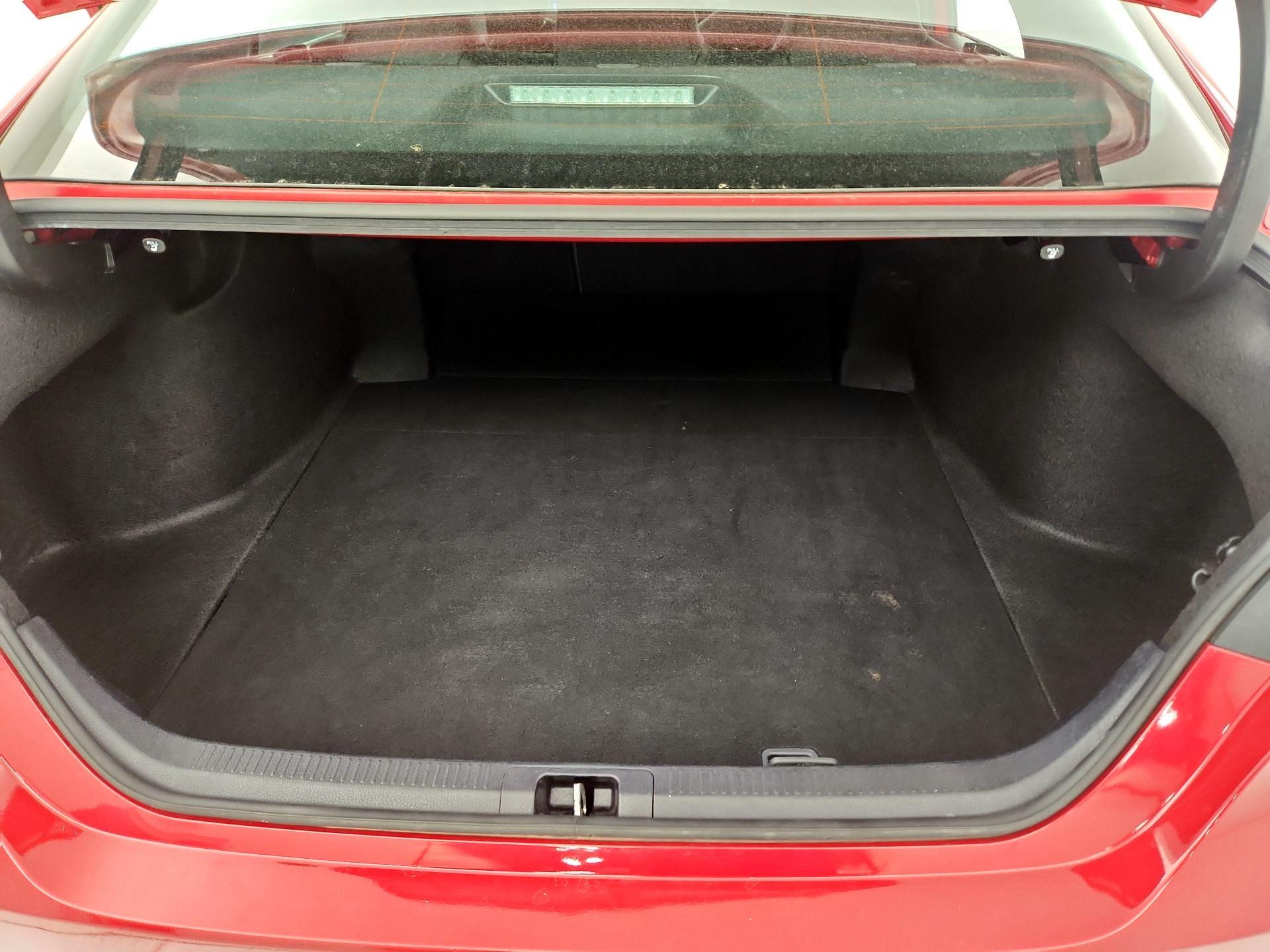 Thumbnail: 2023 Toyota Camry - 20