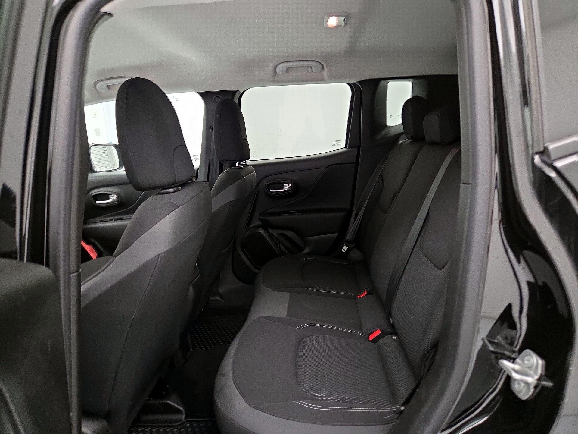 Thumbnail: 2023 Jeep Renegade - 20