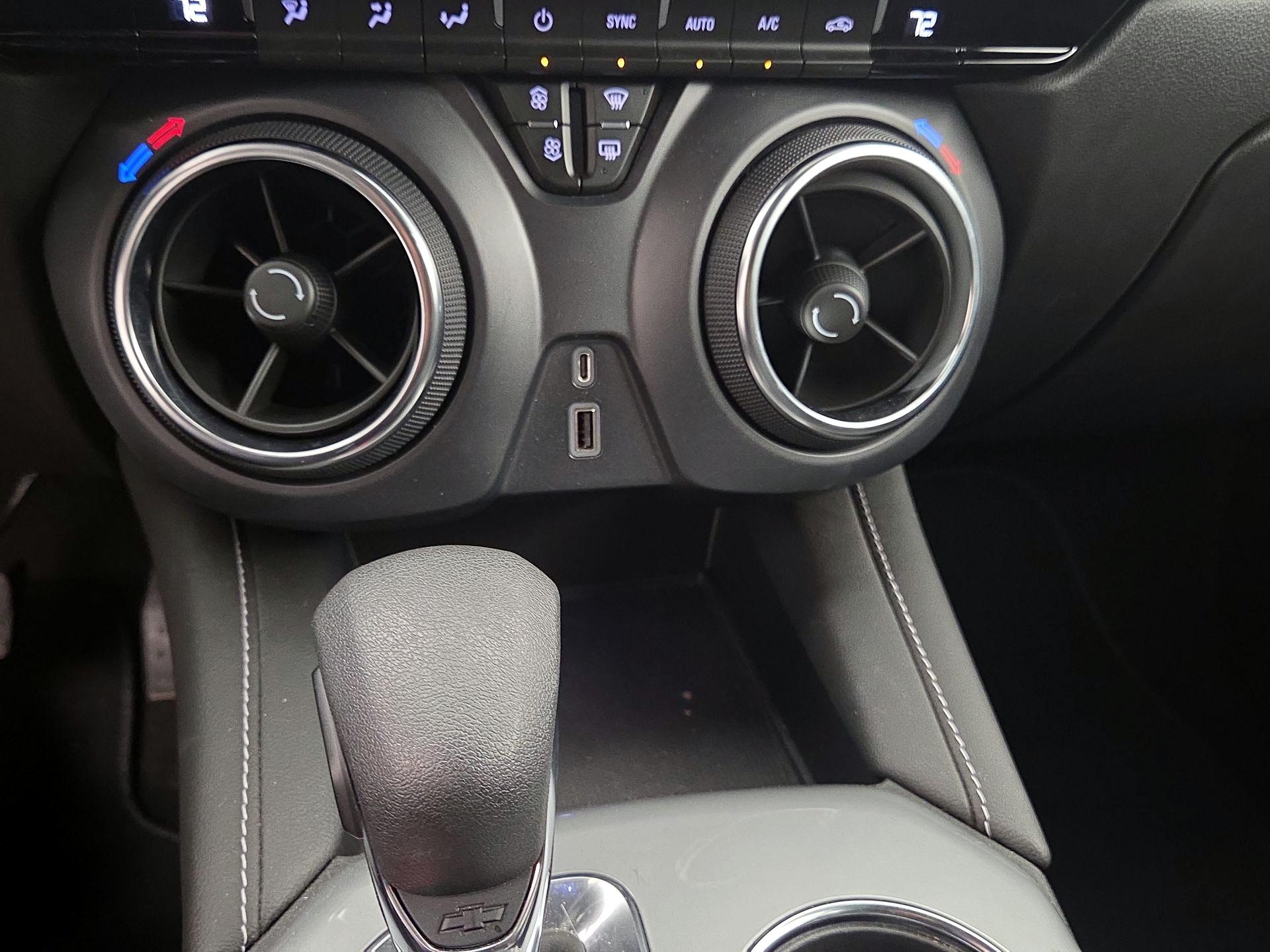 Thumbnail: 2023 Chevrolet Blazer - 18