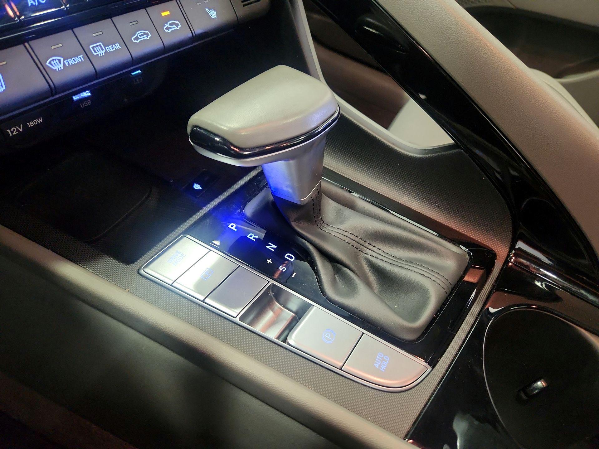 Thumbnail: 2024 Hyundai Elantra - 18