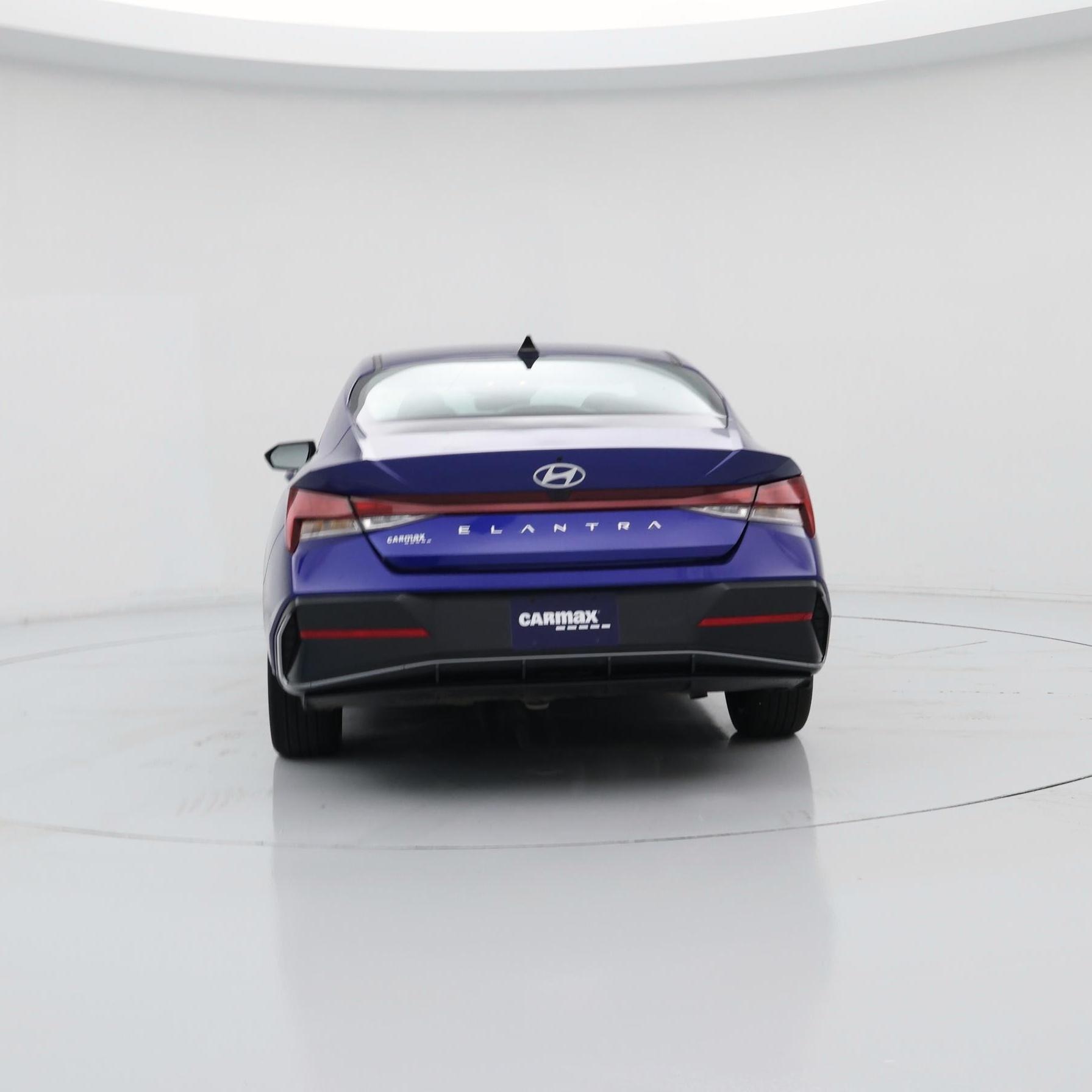 Thumbnail: 2024 Hyundai Elantra - 6