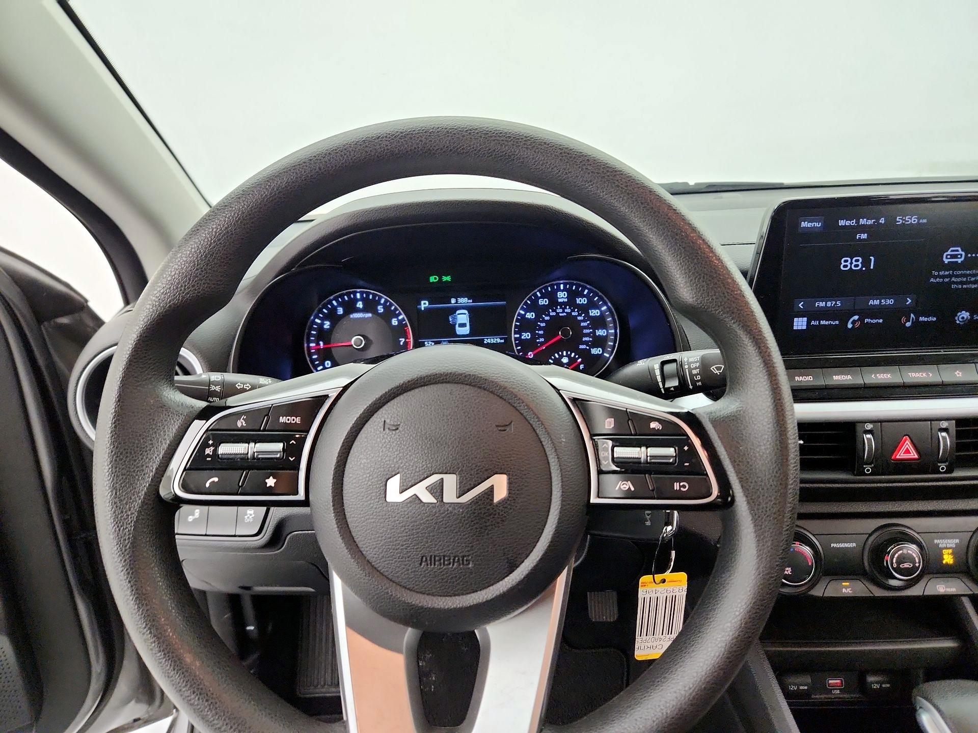 Thumbnail: 2023 Kia Forte - 10