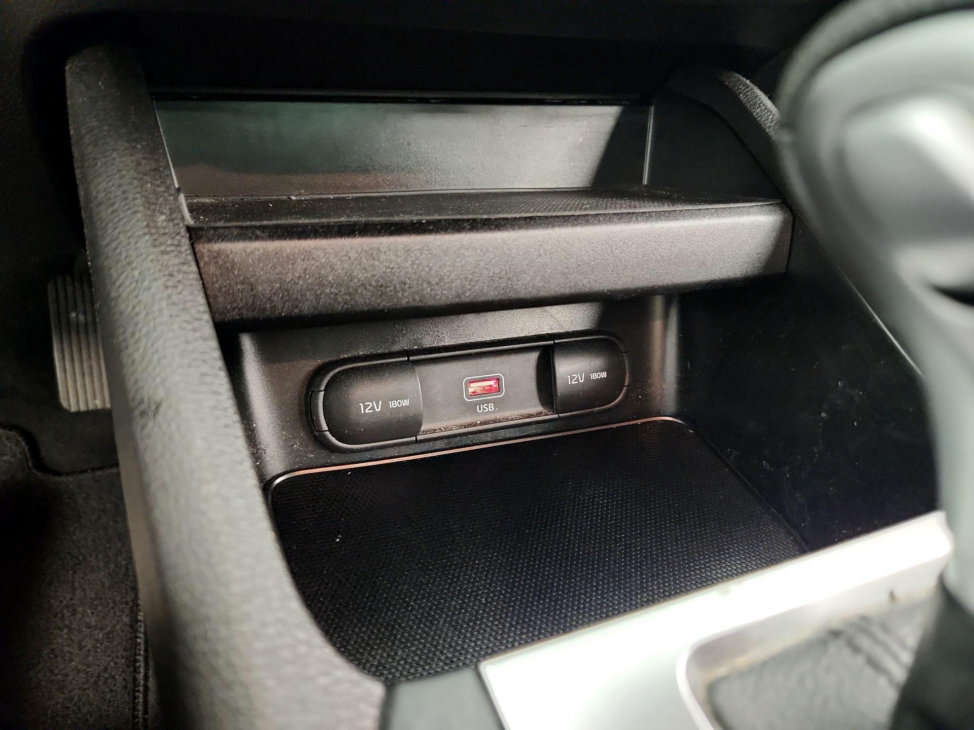 Thumbnail: 2023 Kia Forte - 18