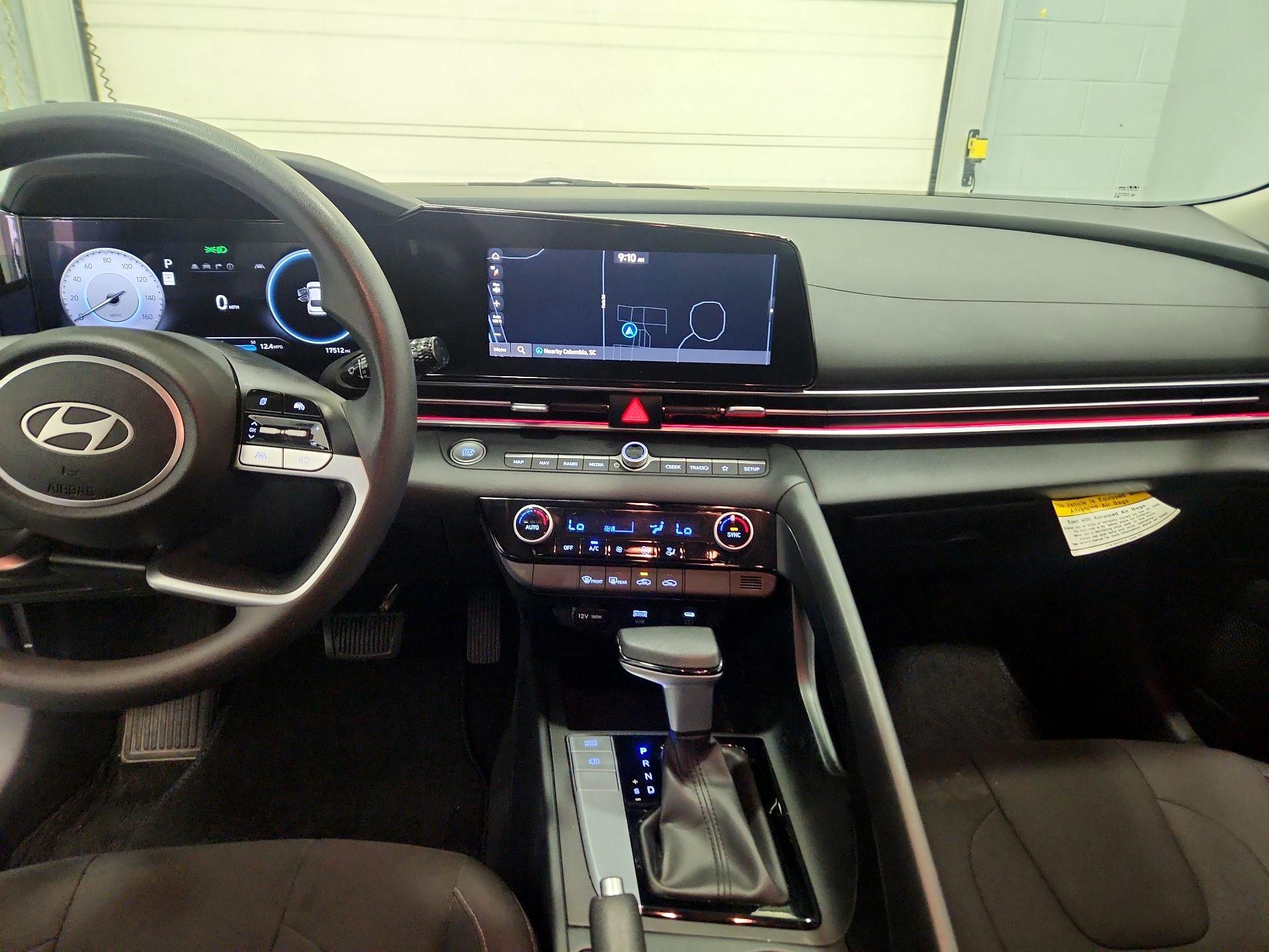 Thumbnail: 2024 Hyundai Elantra - 9