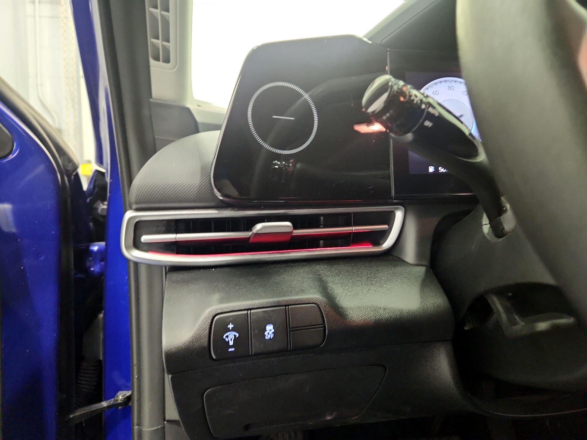 Thumbnail: 2024 Hyundai Elantra - 13