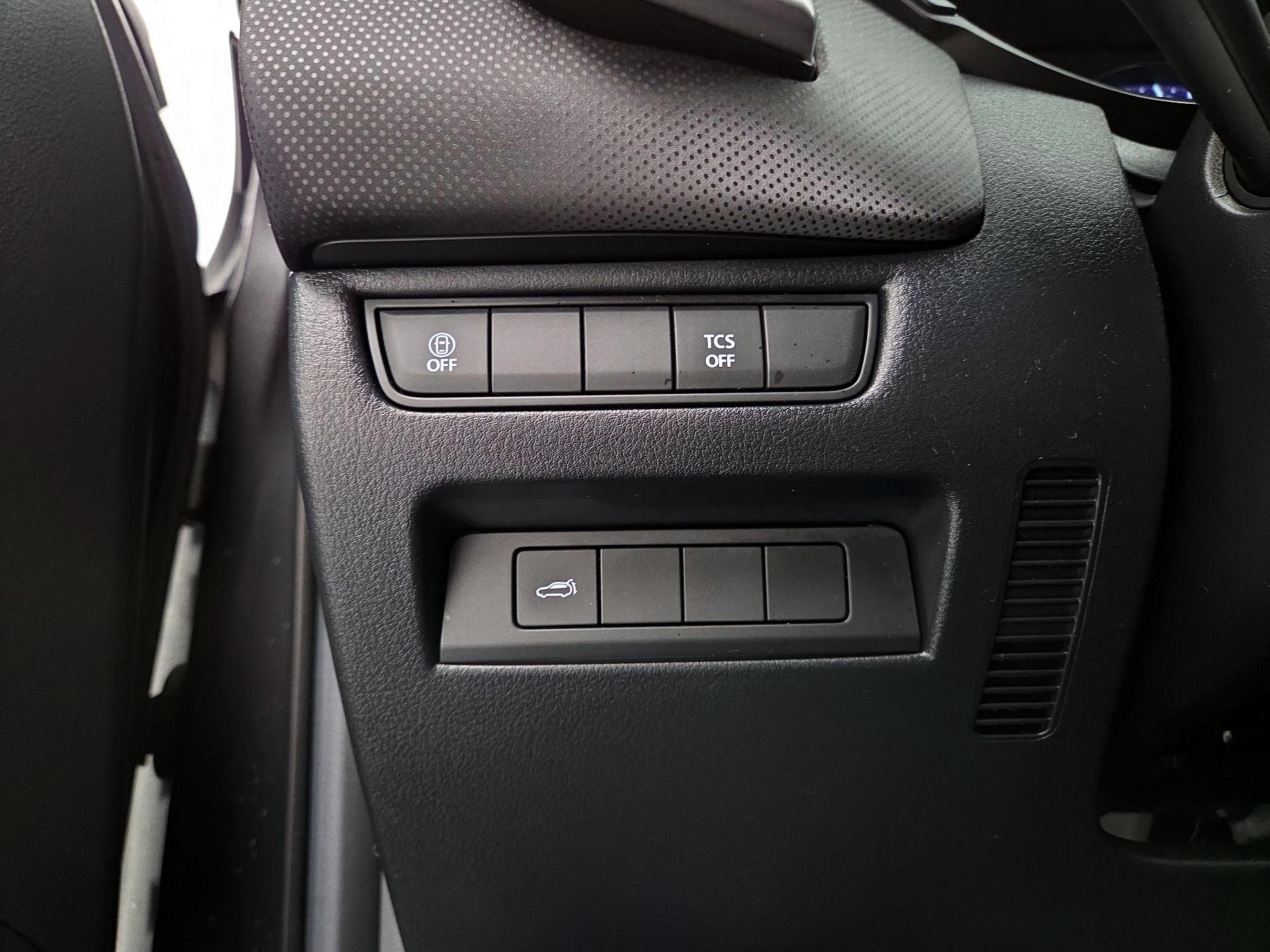 Thumbnail: 2023 Mazda CX-50 - 13