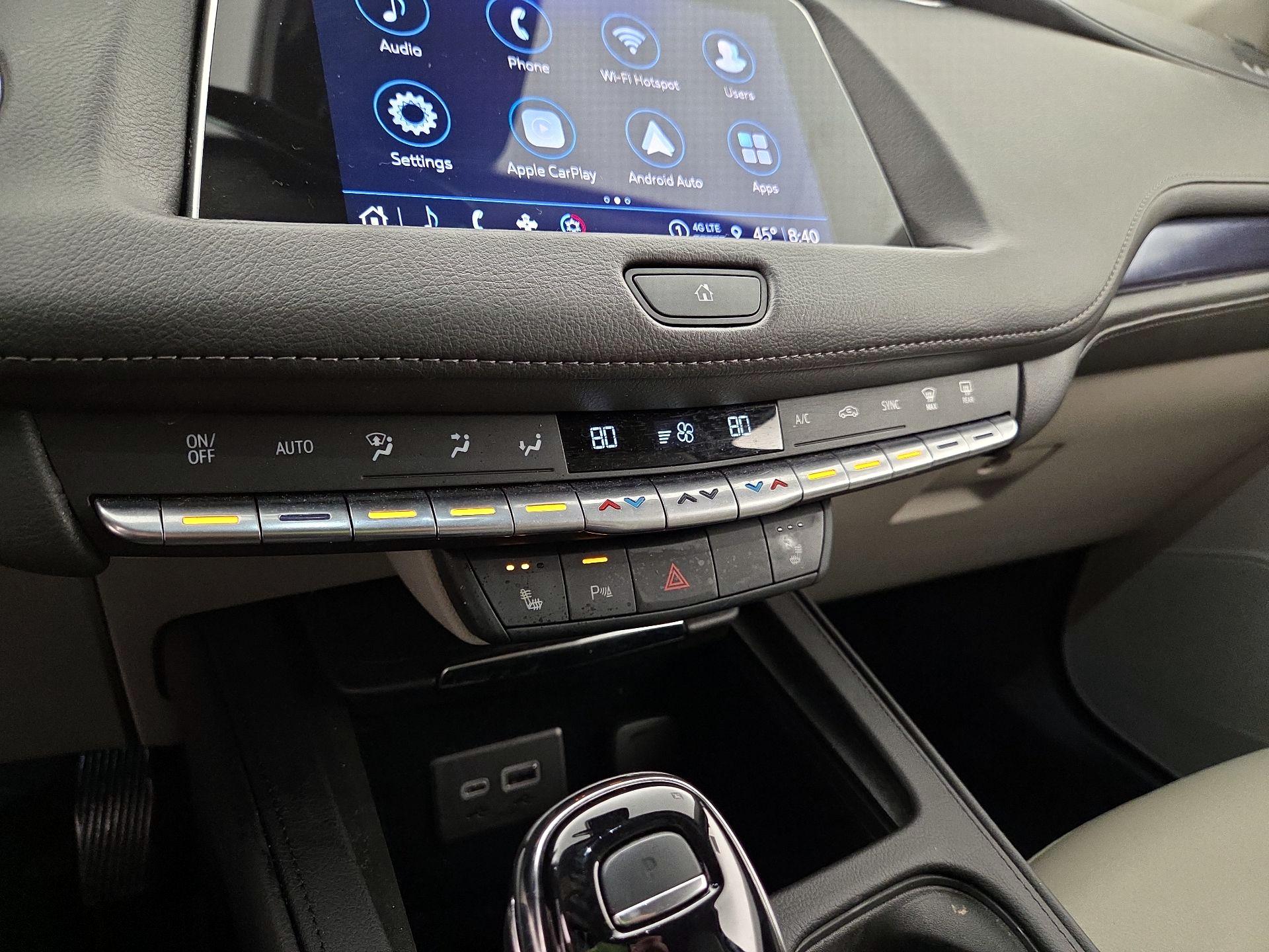 Thumbnail: 2023 Cadillac XT4 - 16