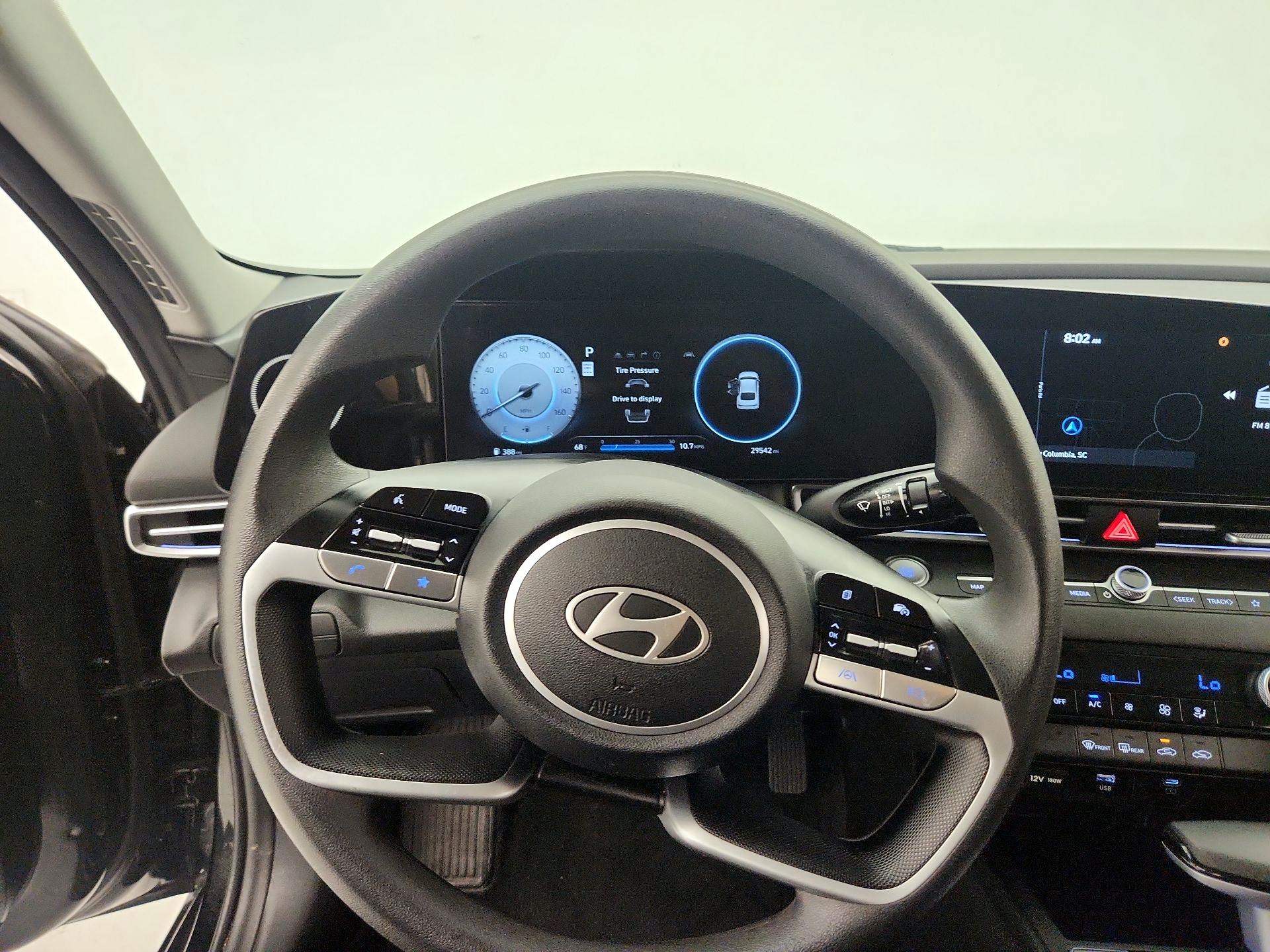 Thumbnail: 2024 Hyundai Elantra - 10