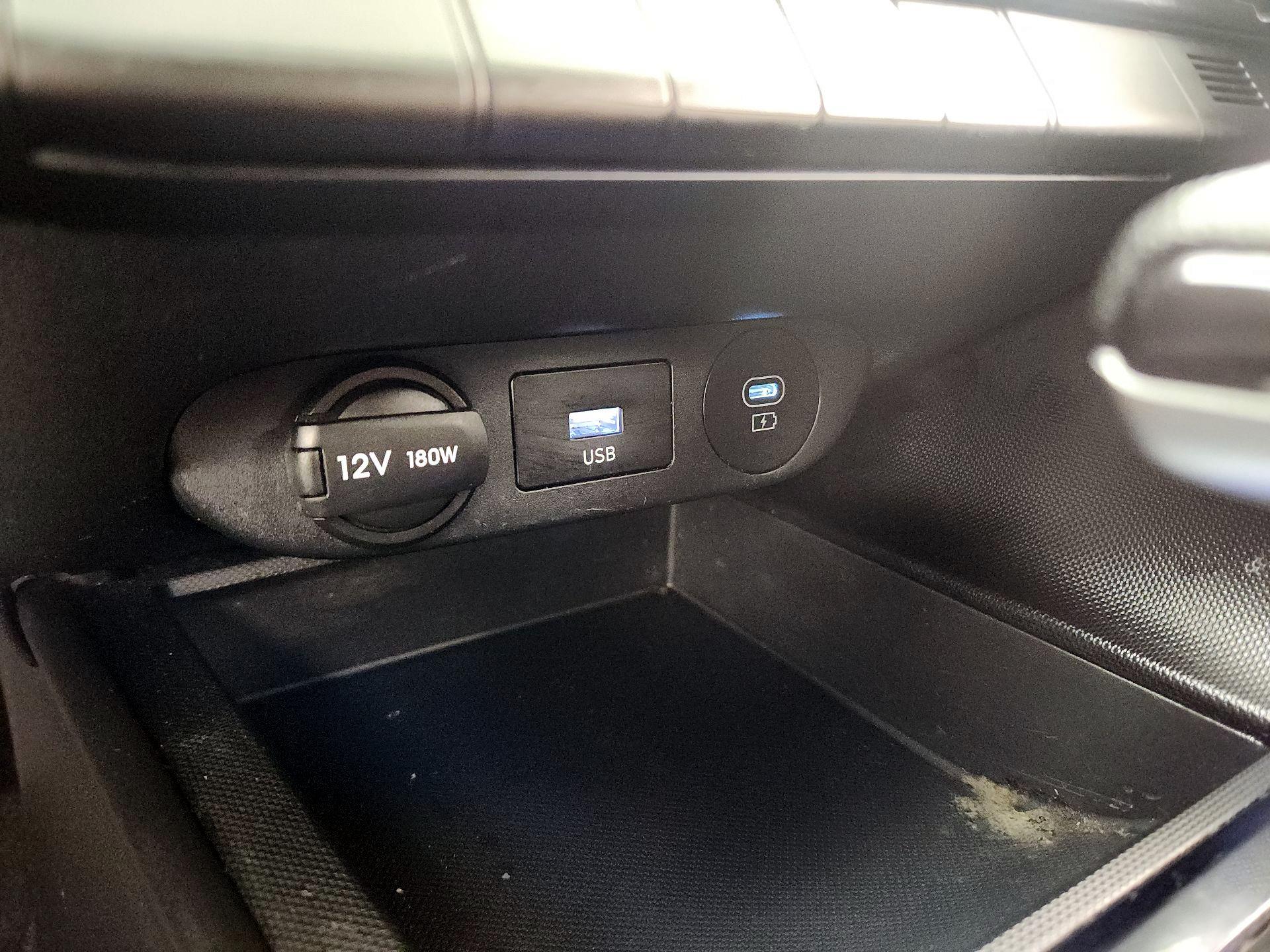 Thumbnail: 2024 Hyundai Elantra - 19