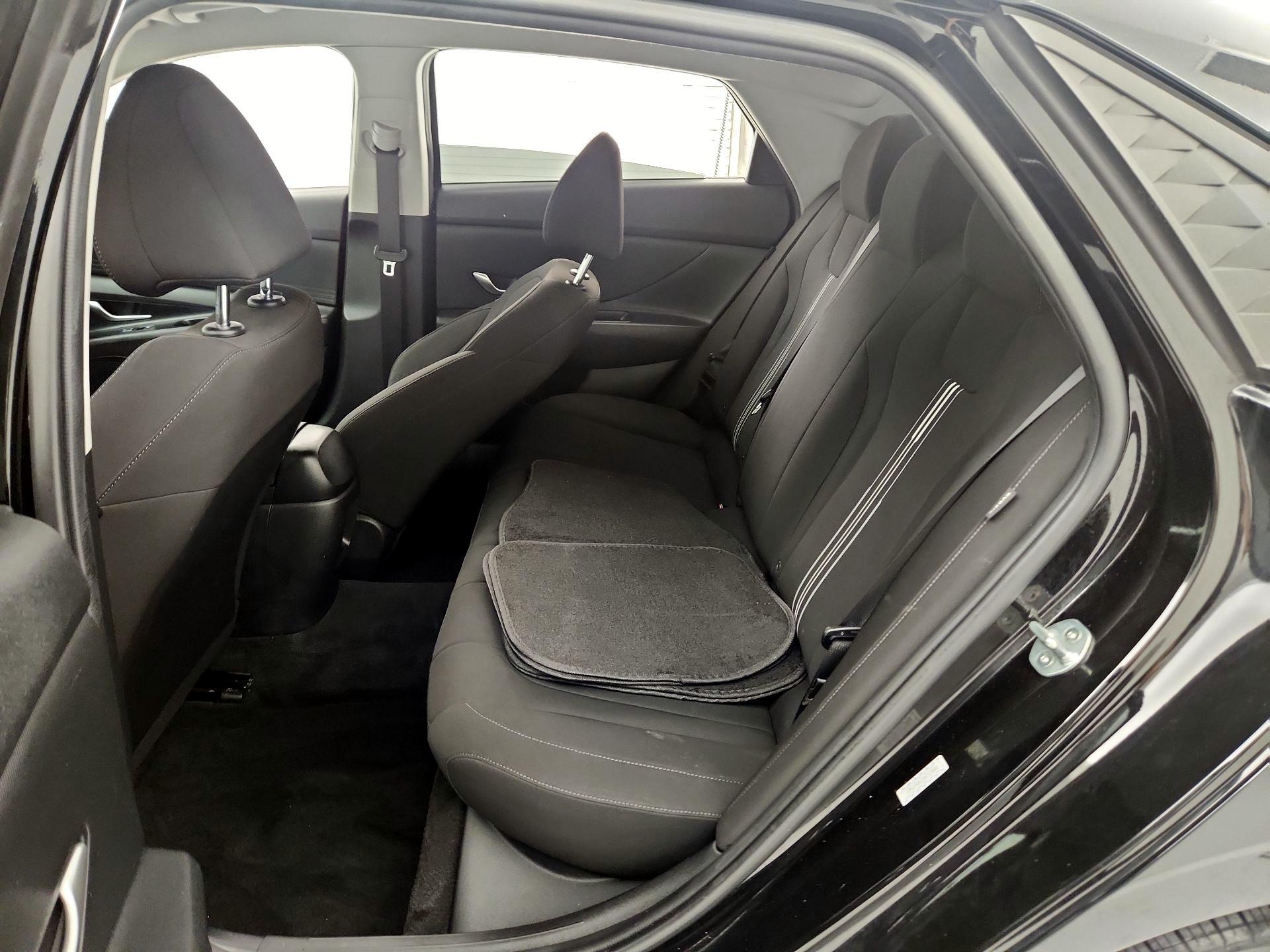 Thumbnail: 2024 Hyundai Elantra - 20