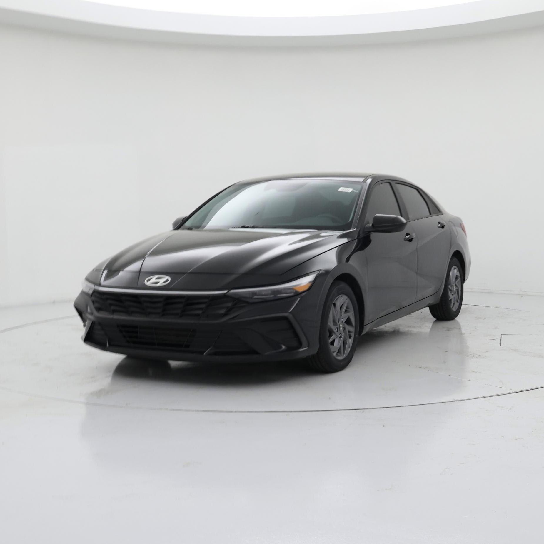 Thumbnail: 2024 Hyundai Elantra - 4