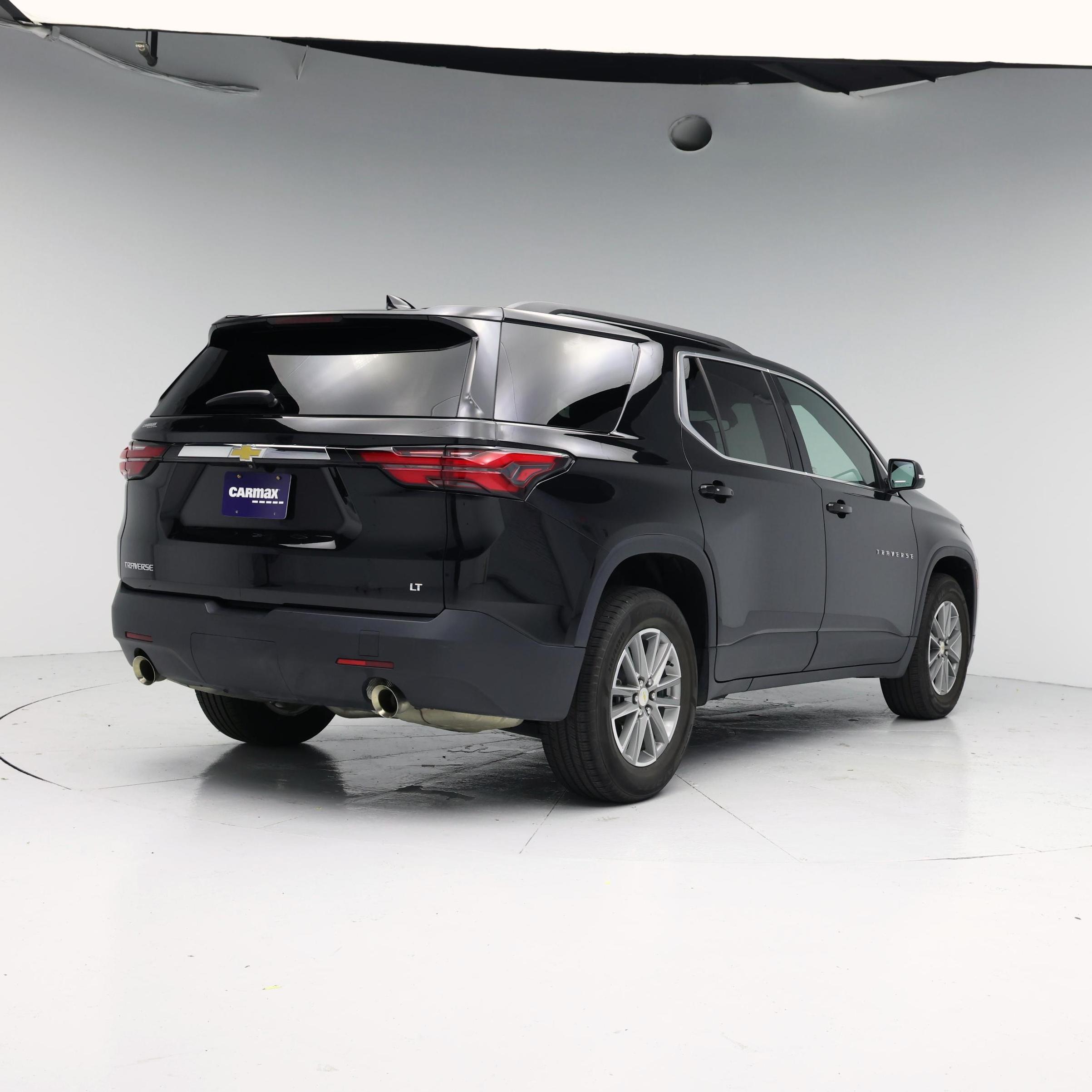 Thumbnail: 2023 Chevrolet Traverse - 8