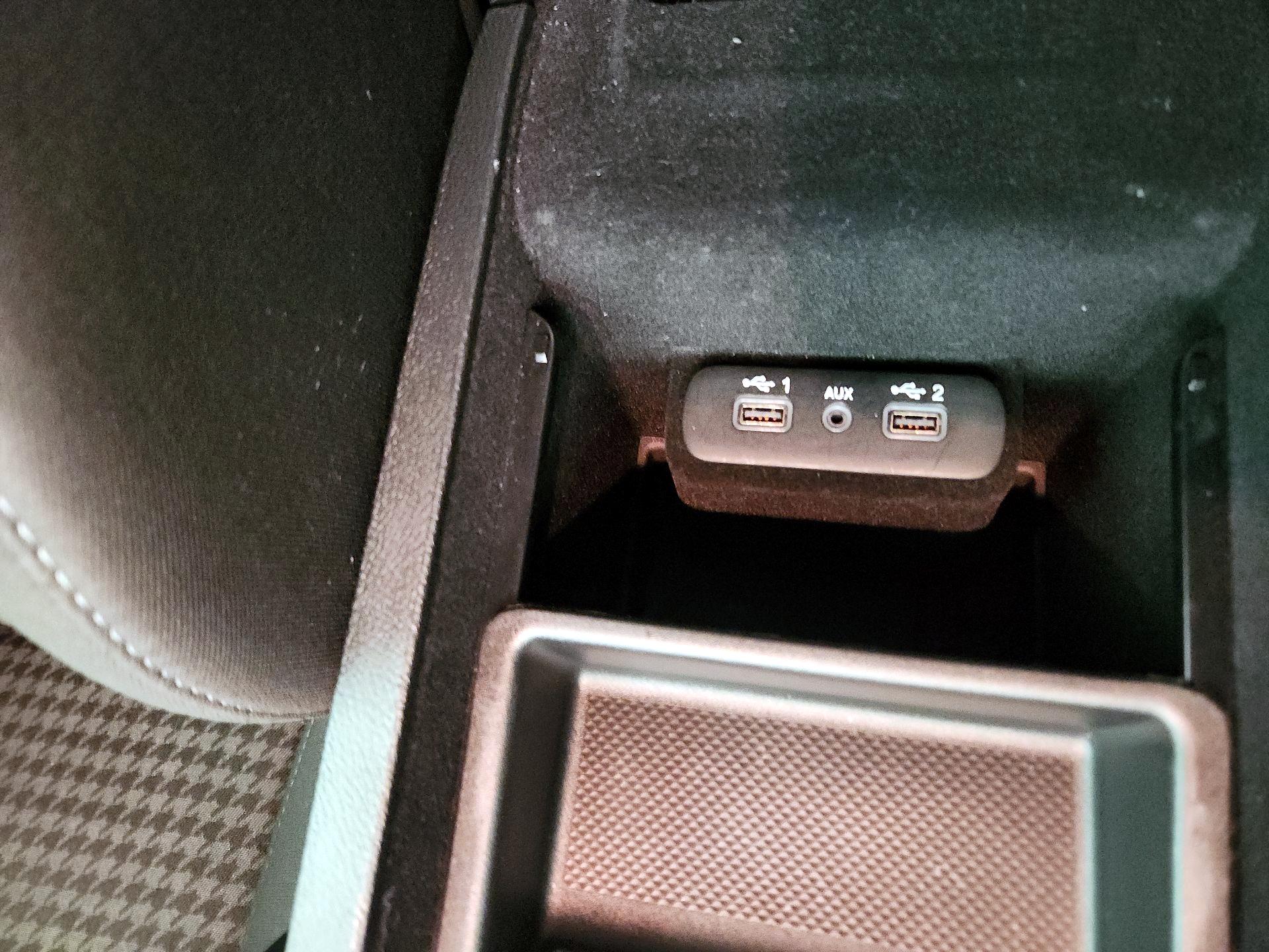 Thumbnail: 2023 Dodge Charger - 18