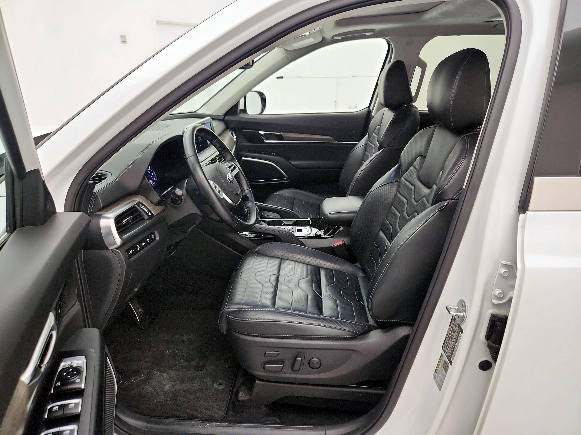 Thumbnail: 2020 Kia Telluride - 11