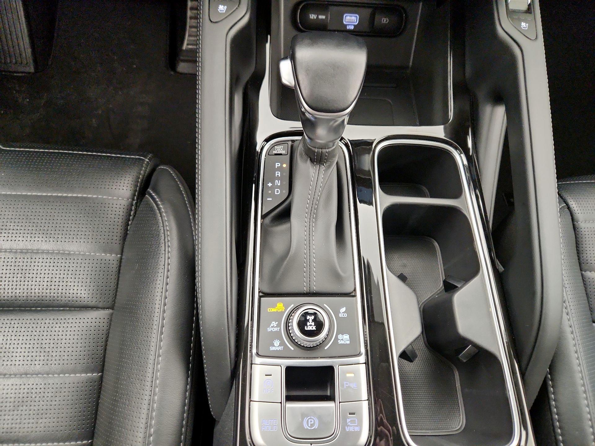 Thumbnail: 2020 Kia Telluride - 18