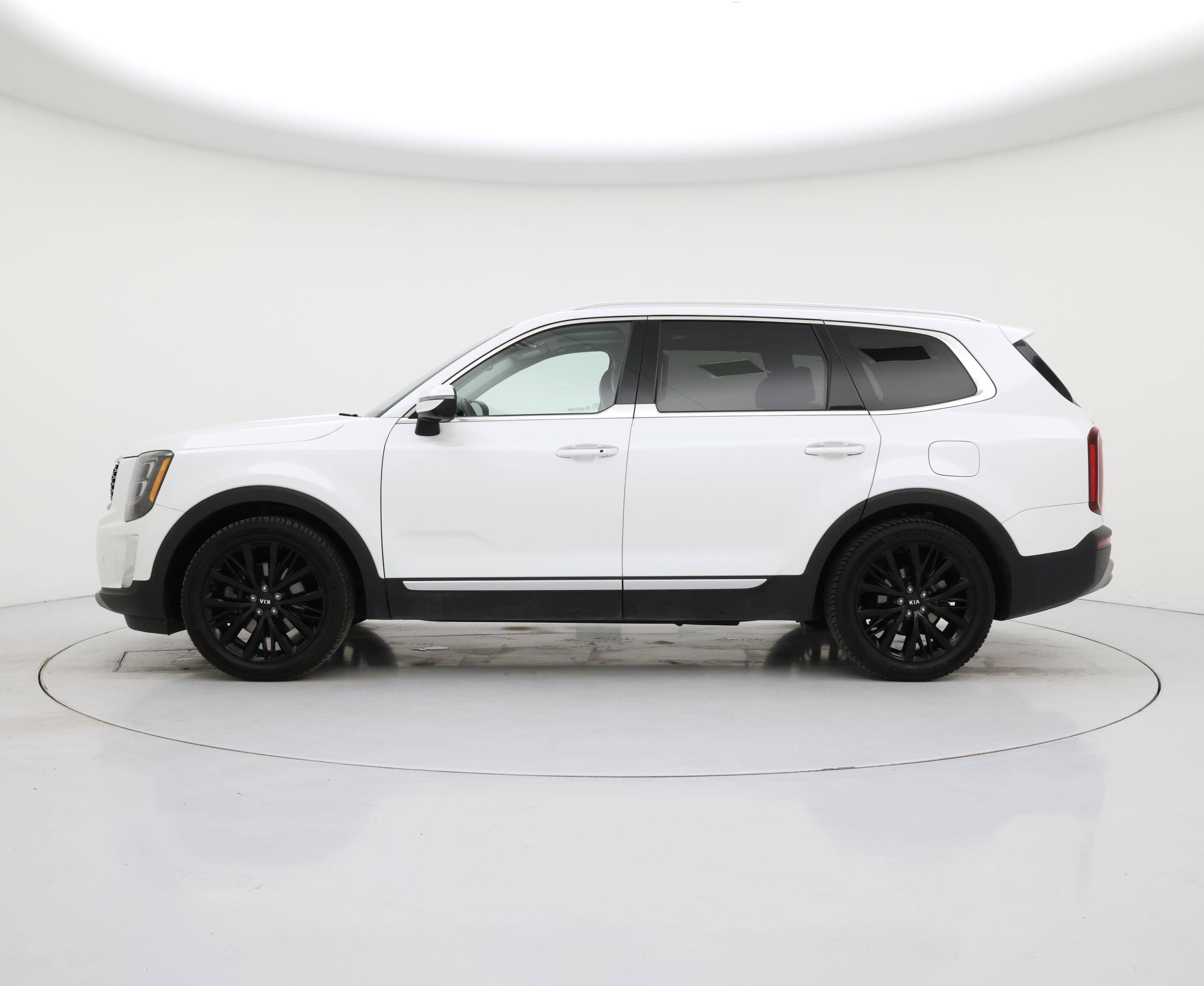 Thumbnail: 2020 Kia Telluride - 3