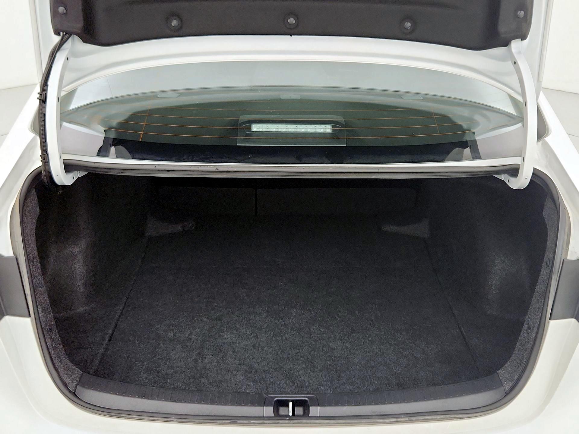 Thumbnail: 2025 Toyota Corolla - 20