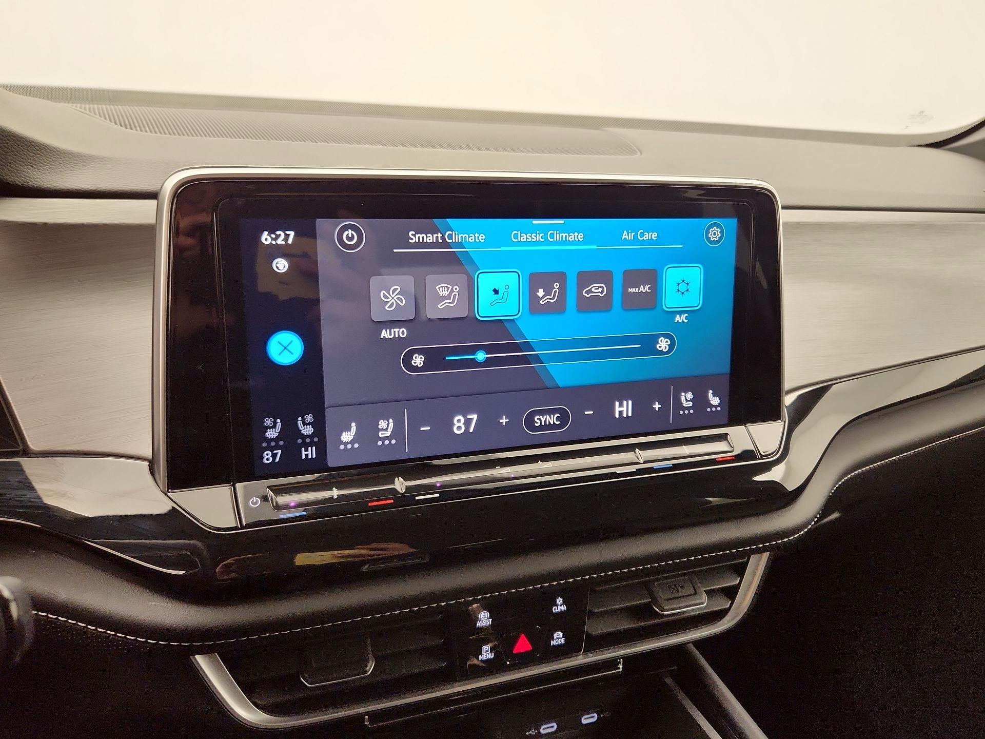 Thumbnail: 2025 Volkswagen Atlas - 16