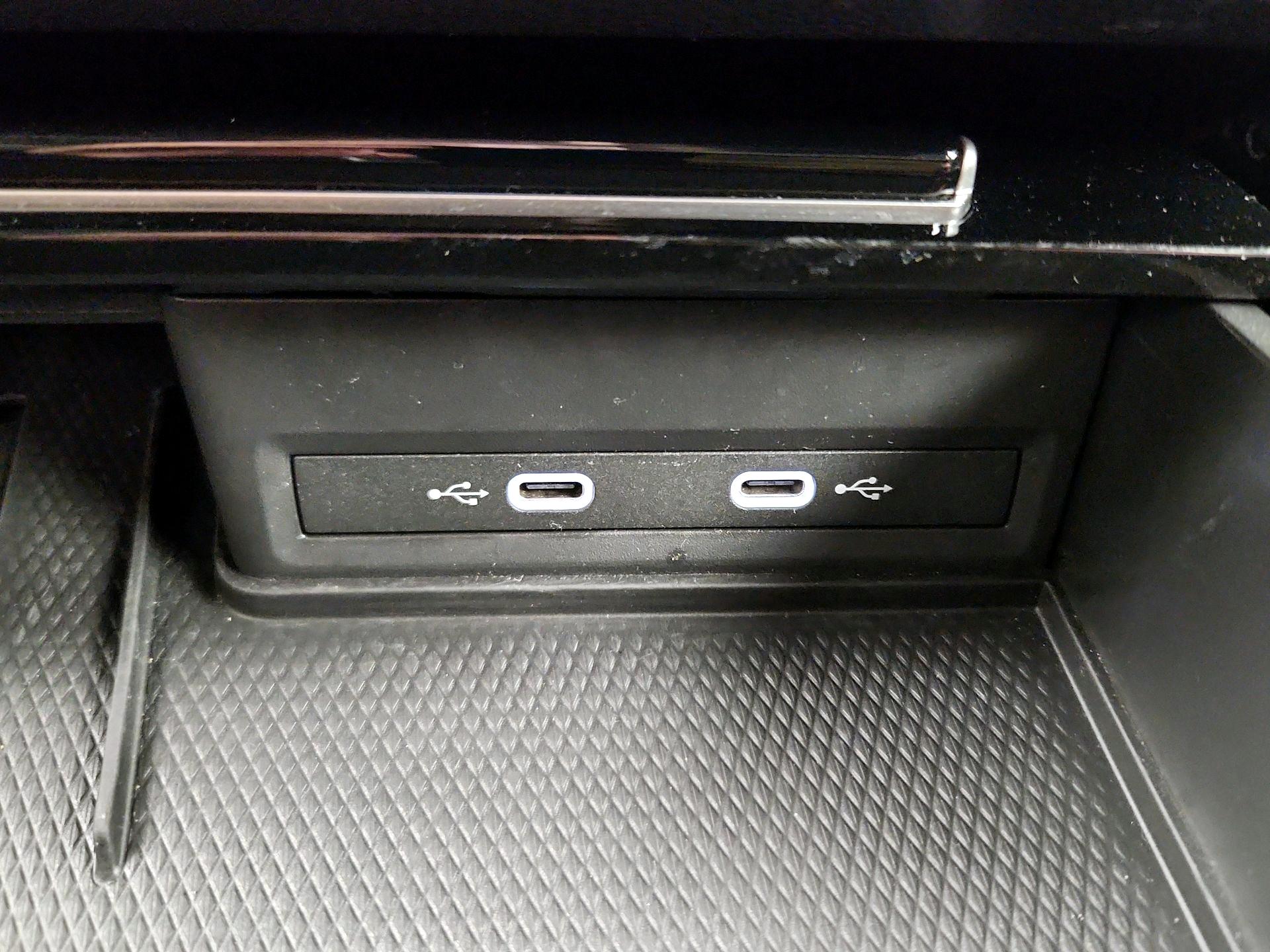 Thumbnail: 2025 Volkswagen Atlas - 18