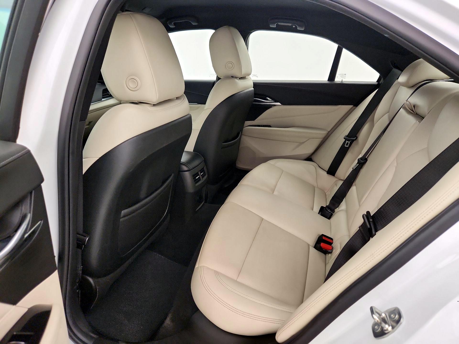 Thumbnail: 2023 Cadillac CT4 - 19