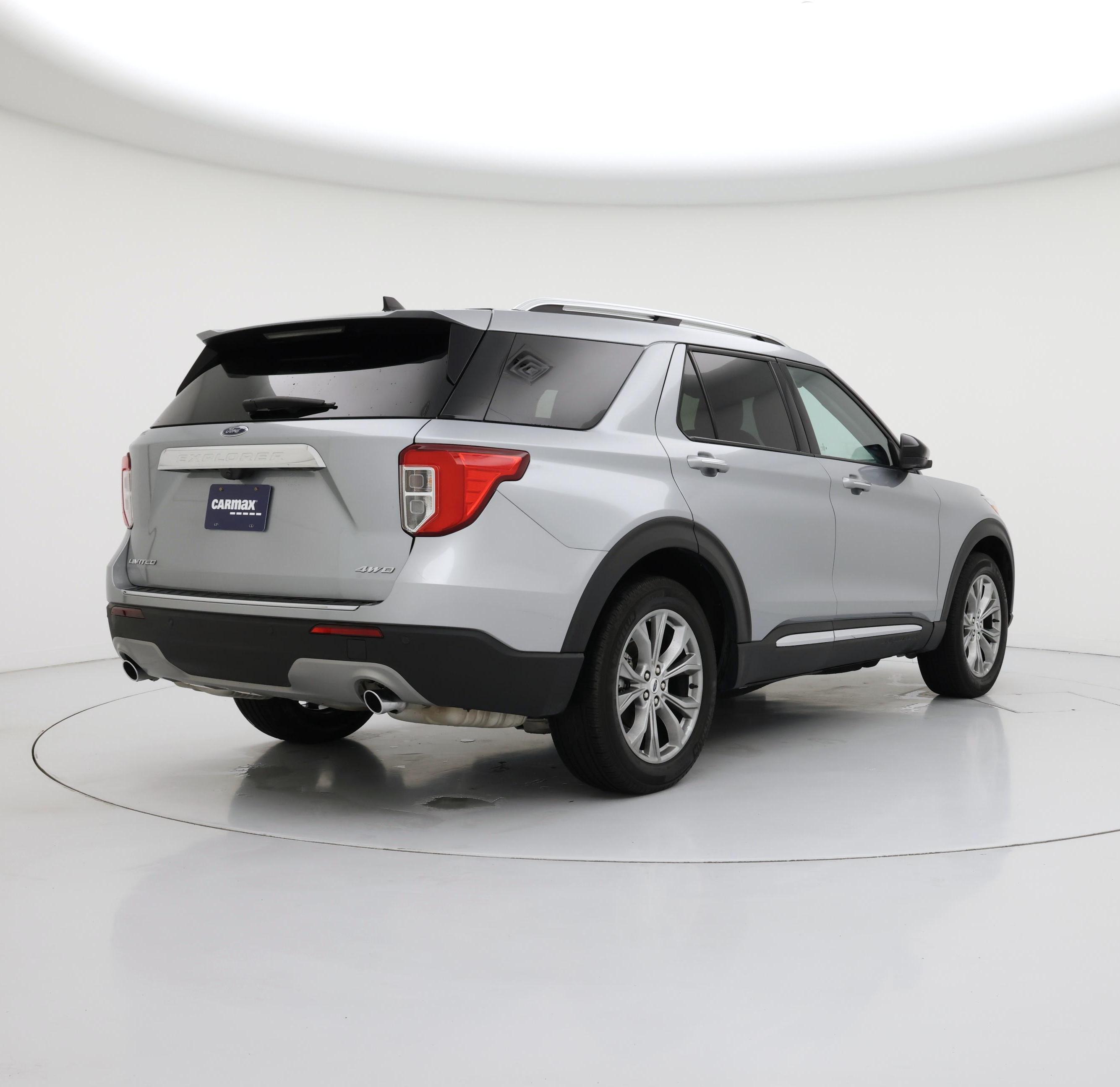 Thumbnail: 2023 Ford Explorer - 8