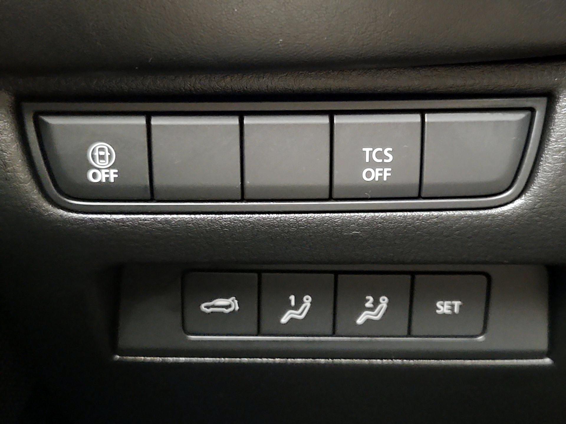 Thumbnail: 2025 Mazda CX-50 - 13