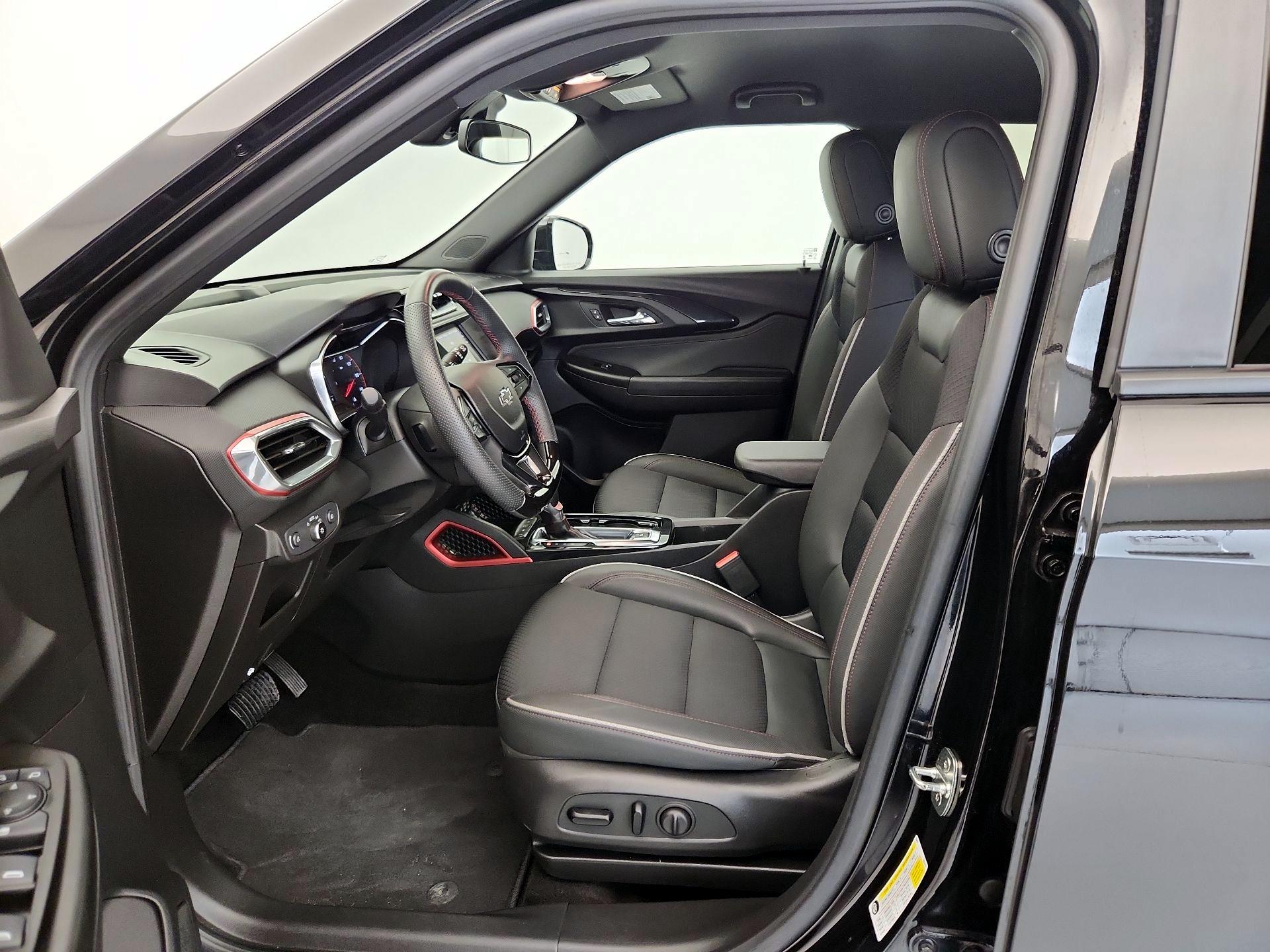 Thumbnail: 2023 Chevrolet TrailBlazer - 11