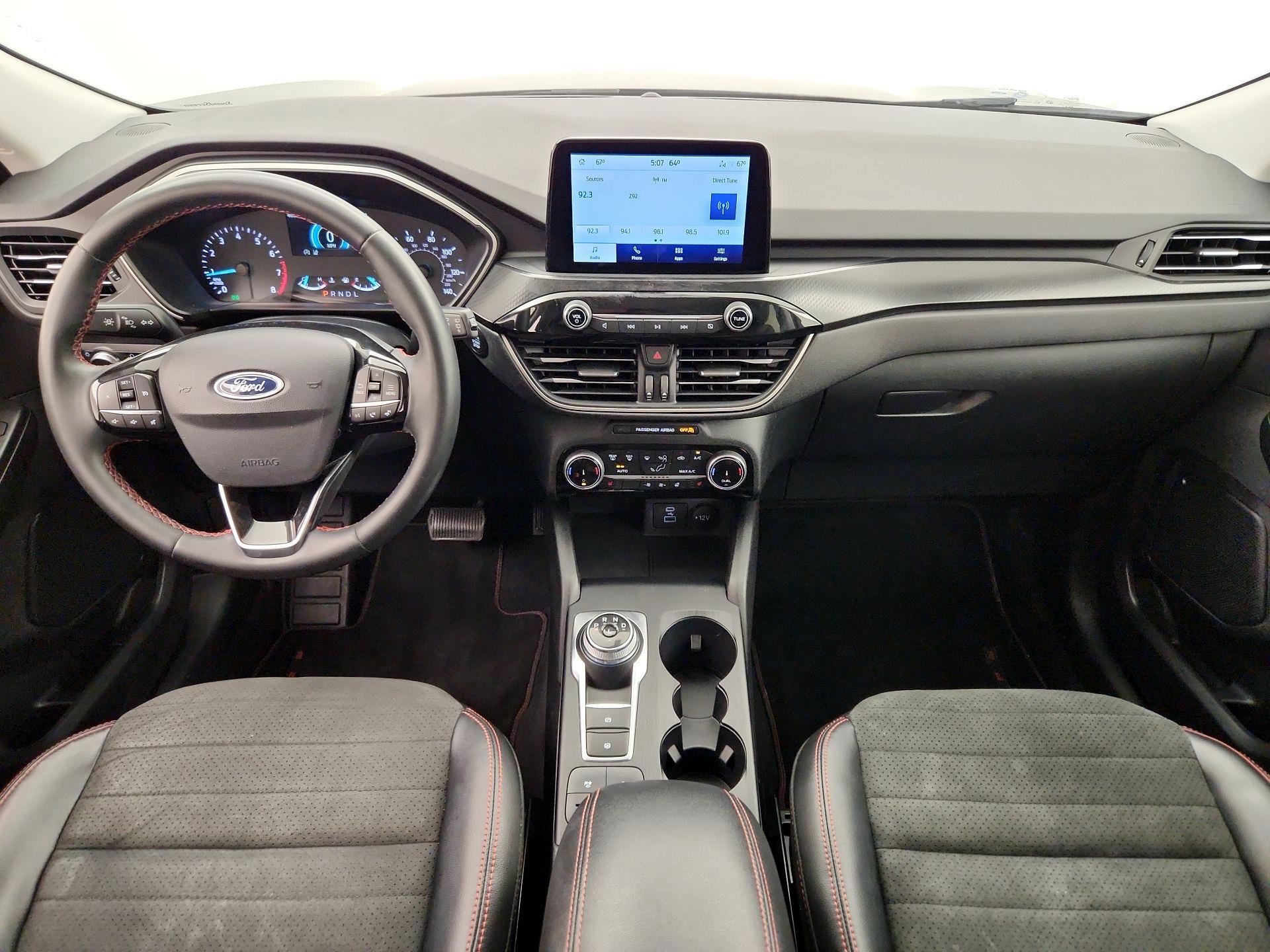 Thumbnail: 2022 Ford Escape - 9