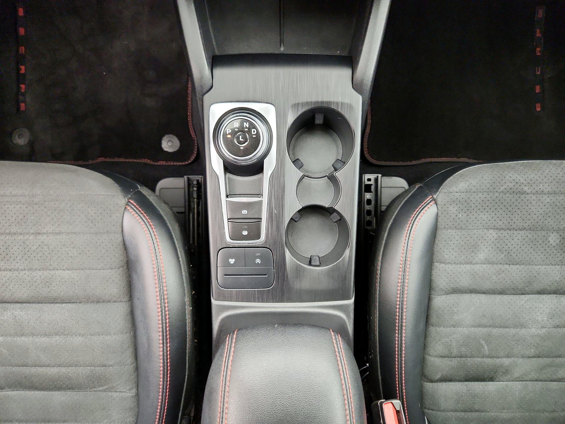 Thumbnail: 2022 Ford Escape - 17