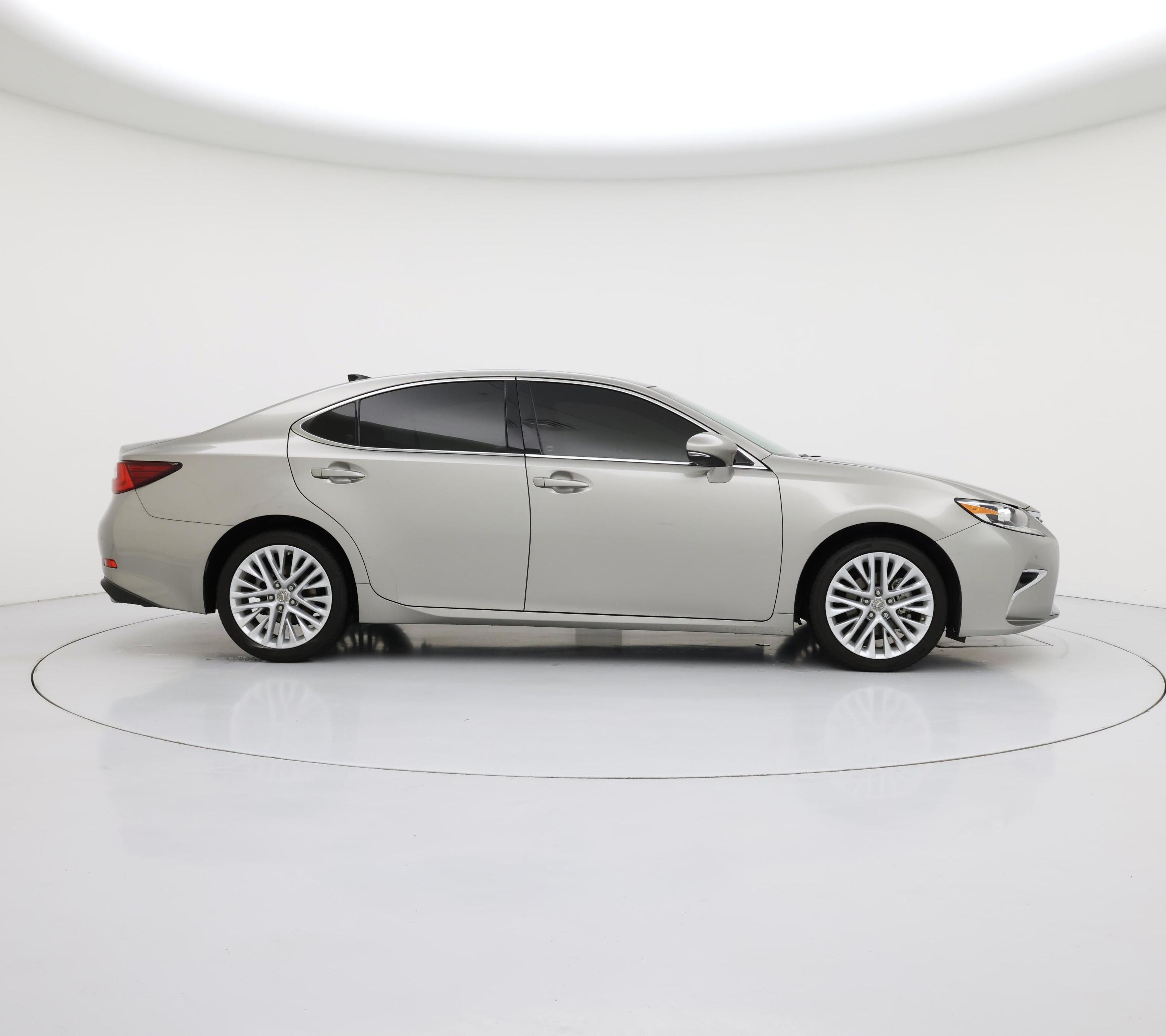 Thumbnail: 2018 Lexus ES - 7