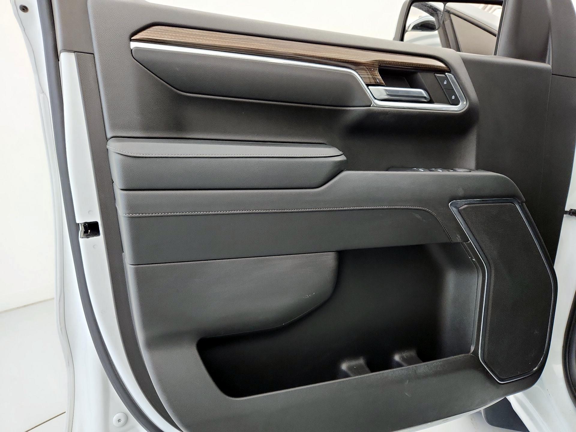 Thumbnail: 2023 Chevrolet Silverado 1500 - 12