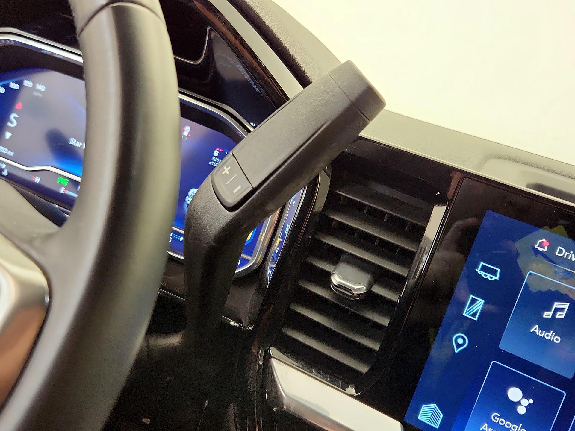 Thumbnail: 2023 Chevrolet Silverado 1500 - 17