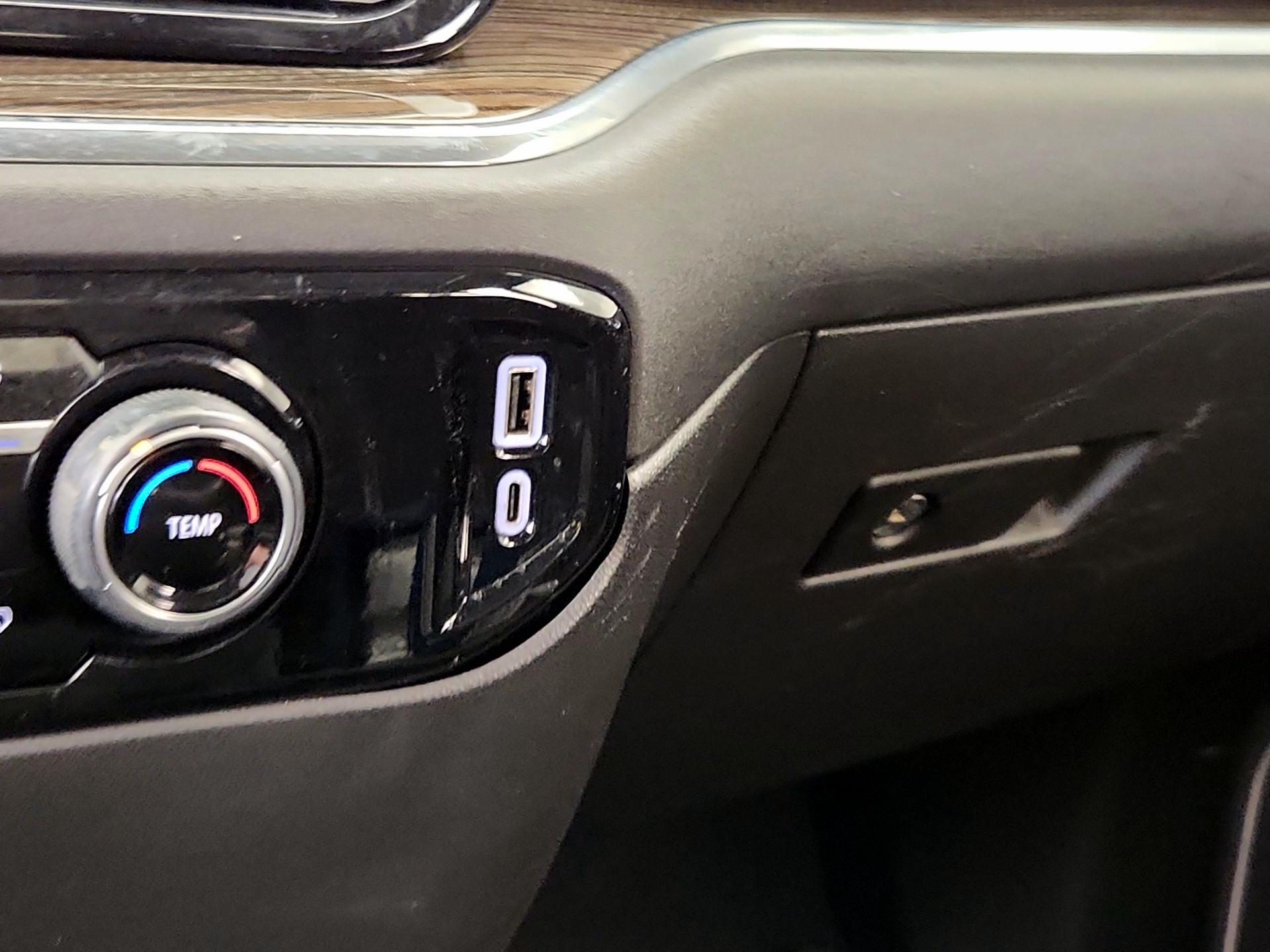 Thumbnail: 2023 Chevrolet Silverado 1500 - 18