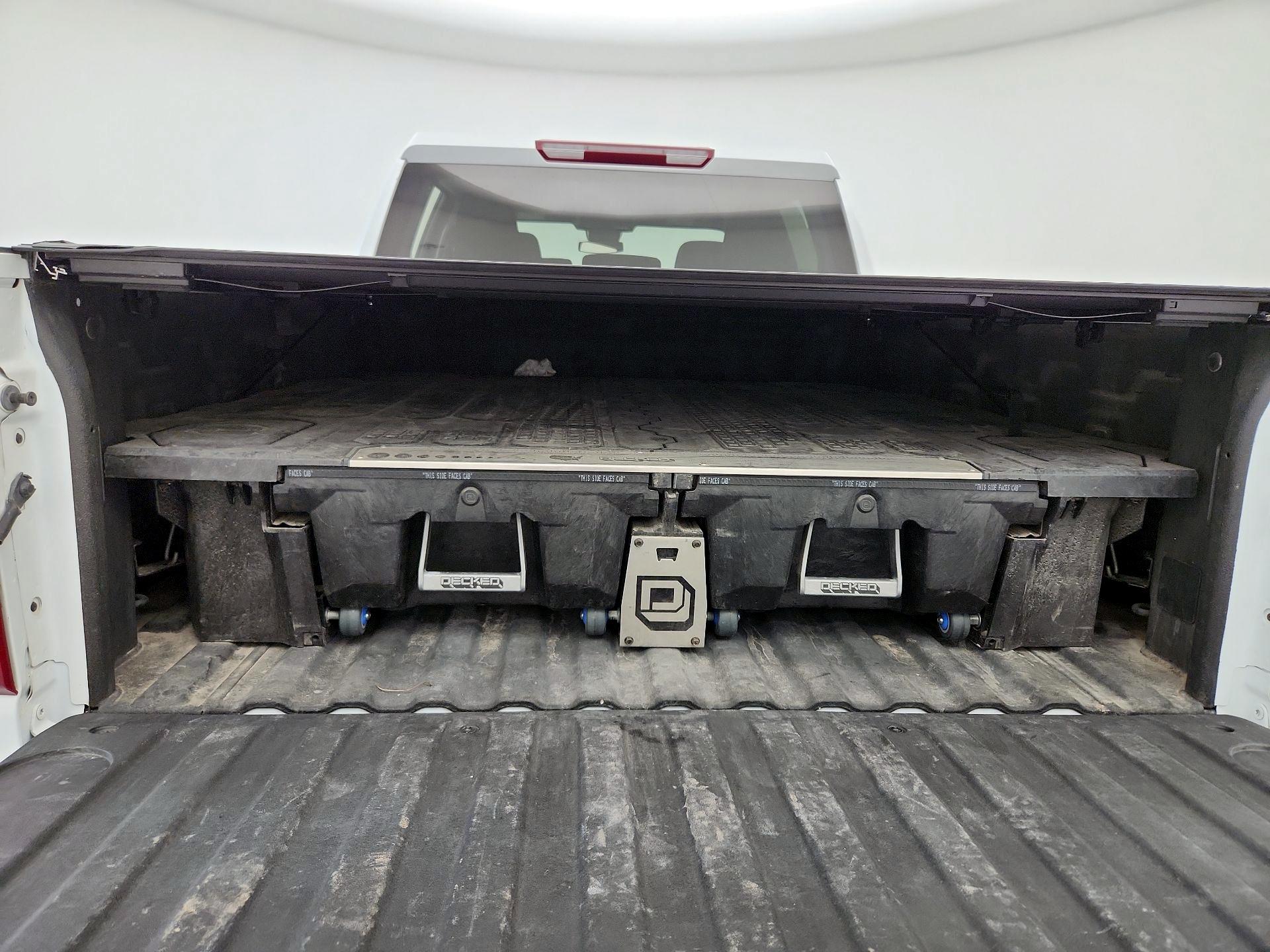 Thumbnail: 2023 Chevrolet Silverado 1500 - 20