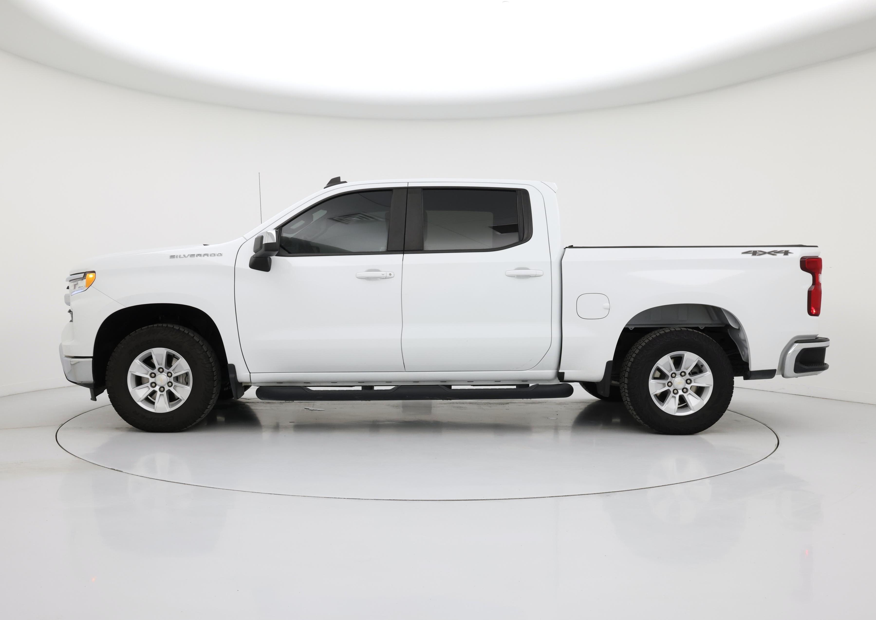 Thumbnail: 2023 Chevrolet Silverado 1500 - 3