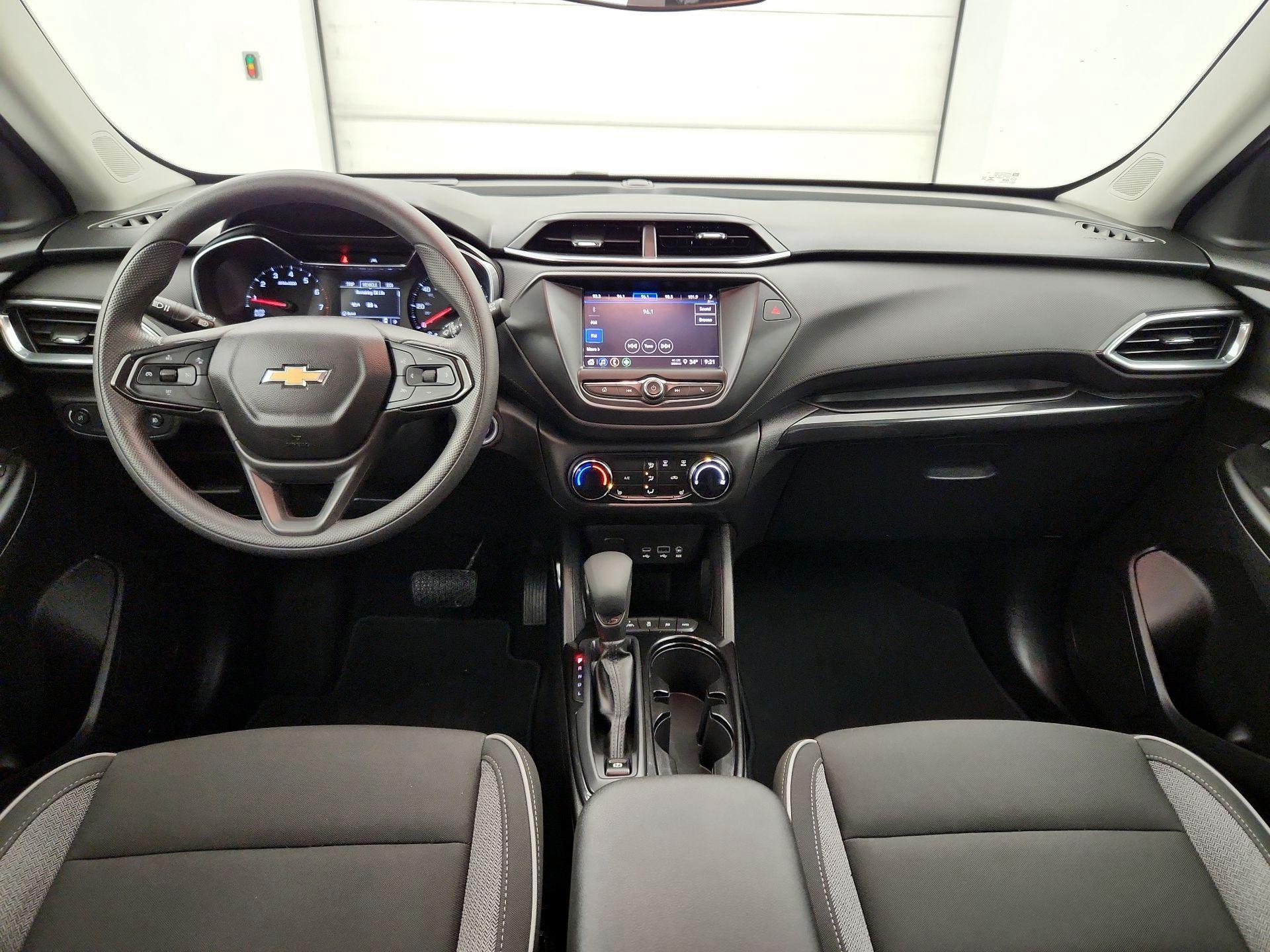 Thumbnail: 2022 Chevrolet TrailBlazer - 9