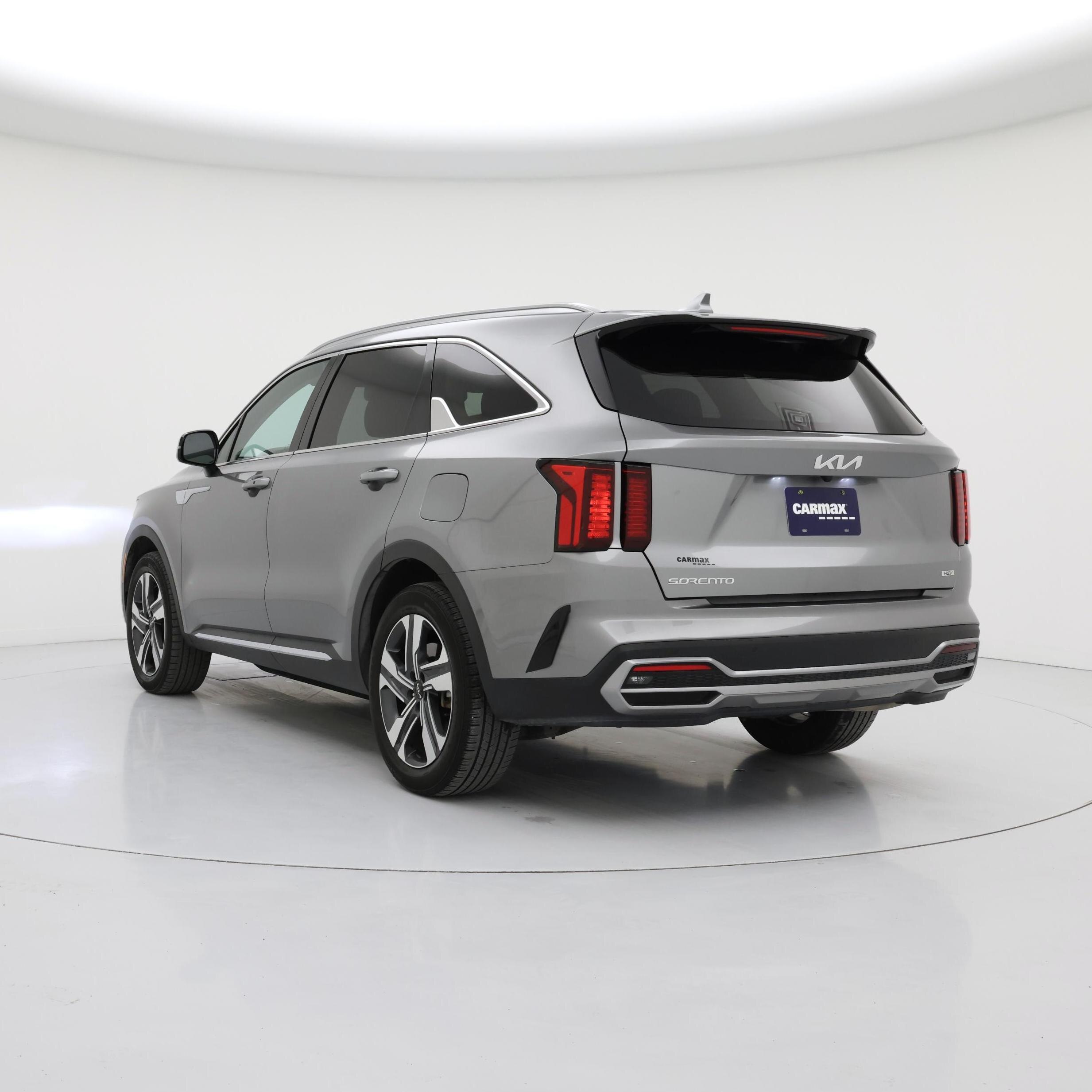 Thumbnail: 2023 Kia Sorento - 2