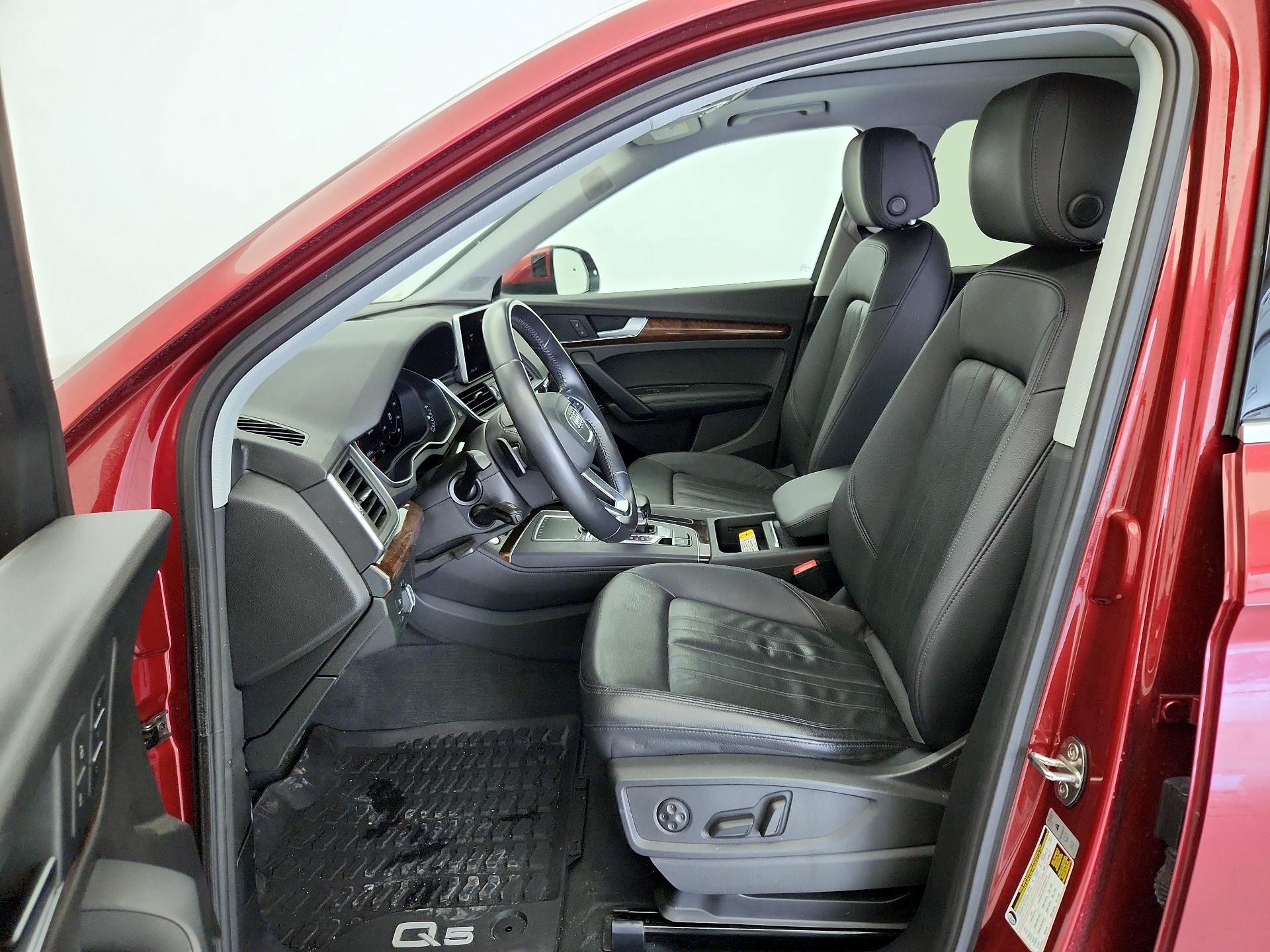 Thumbnail: 2019 Audi Q5 - 11