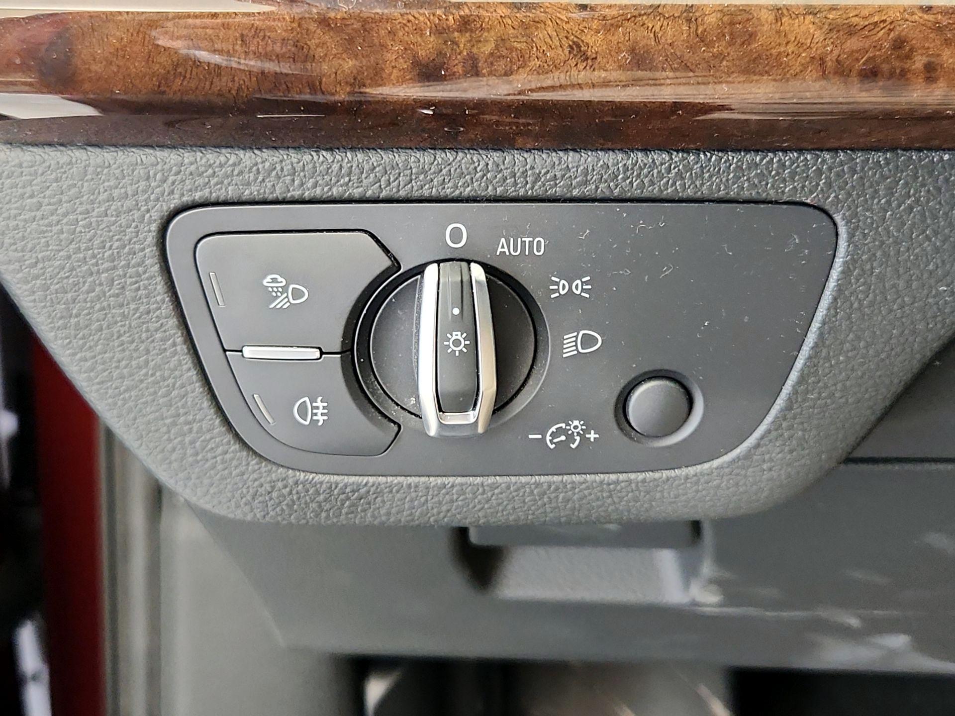 Thumbnail: 2019 Audi Q5 - 13