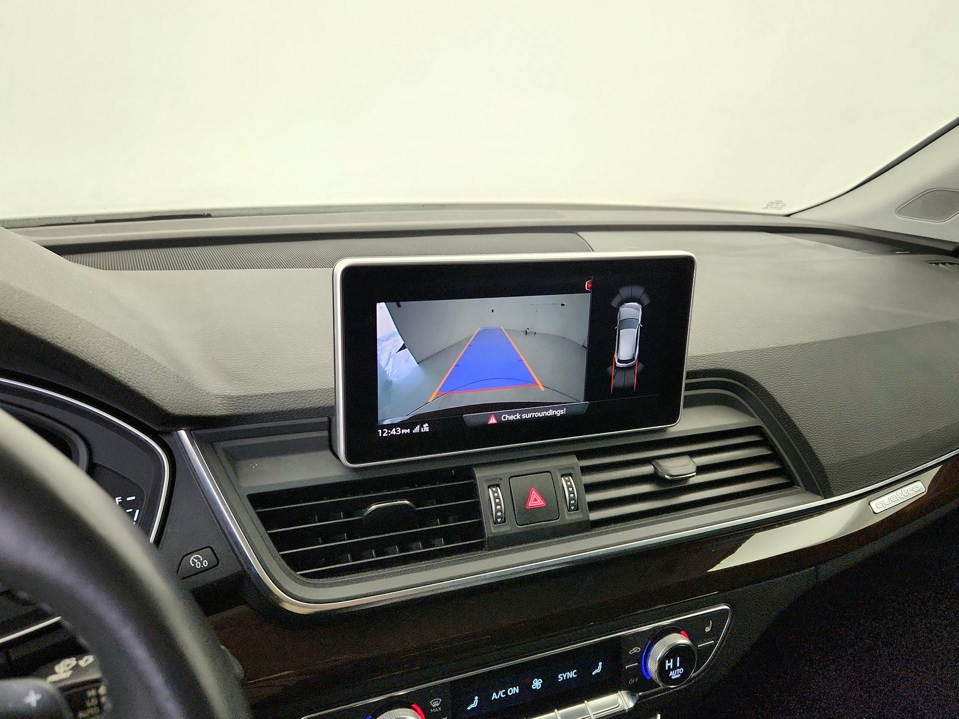 Thumbnail: 2019 Audi Q5 - 15