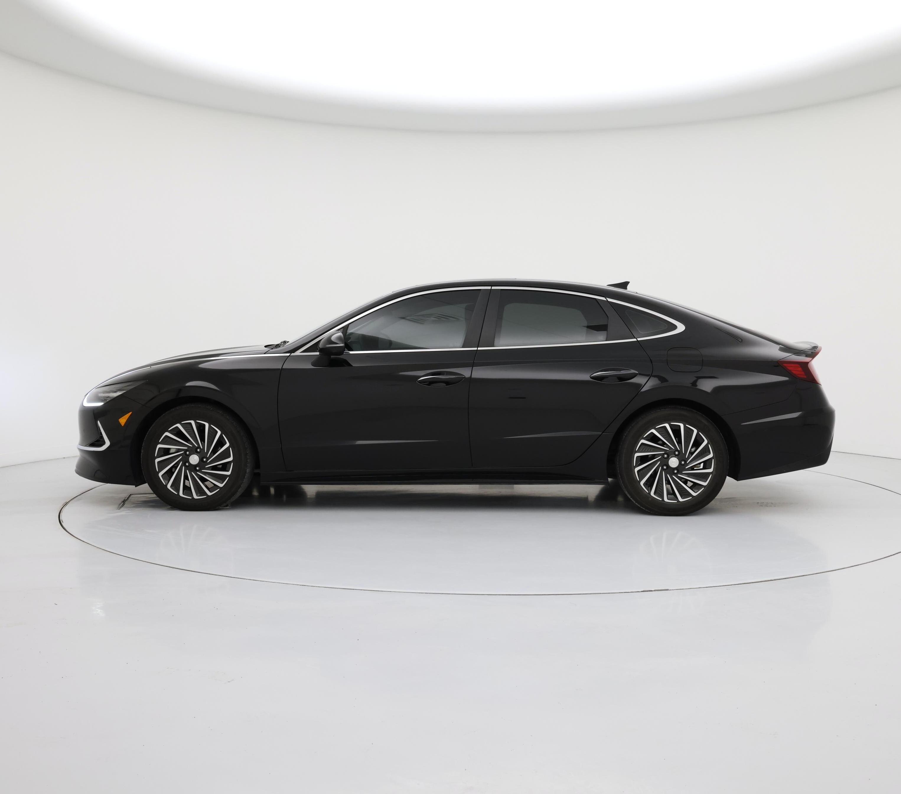 Thumbnail: 2023 Hyundai Sonata - 3
