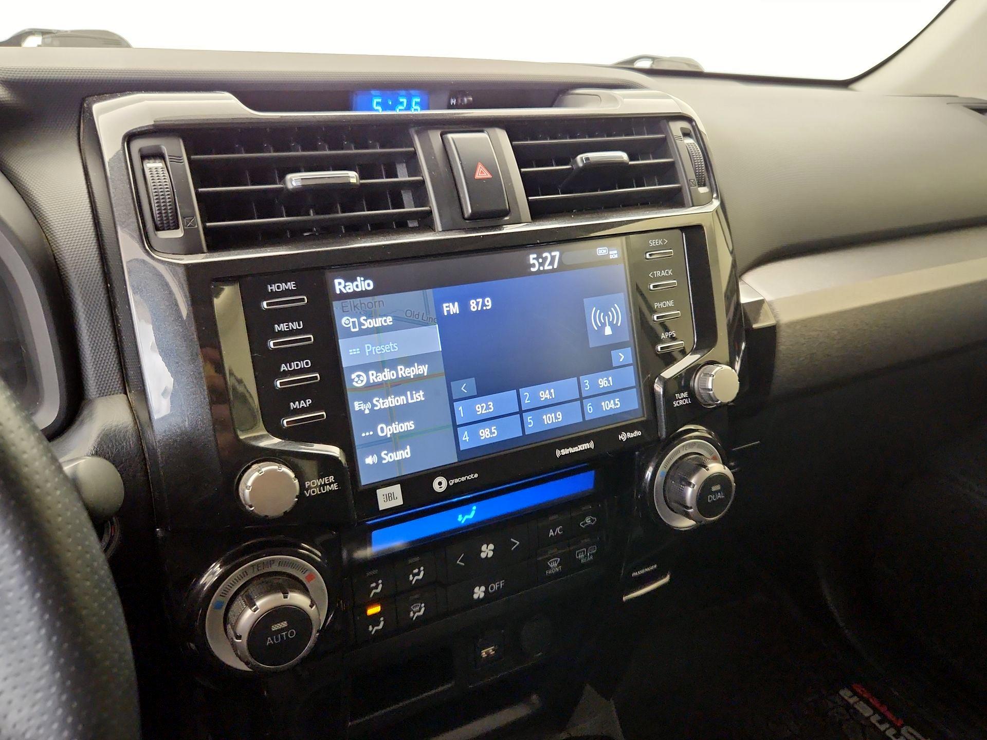 Thumbnail: 2020 Toyota 4Runner - 16