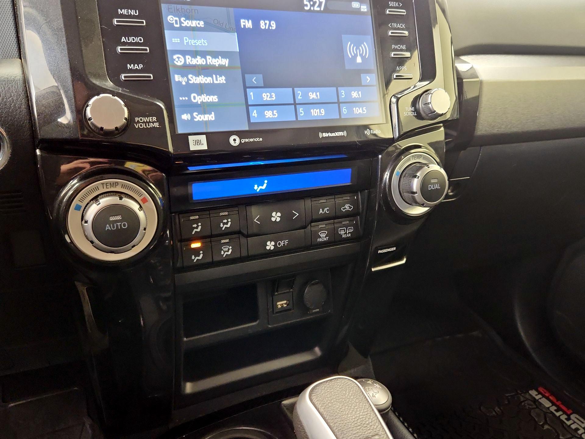 Thumbnail: 2020 Toyota 4Runner - 17