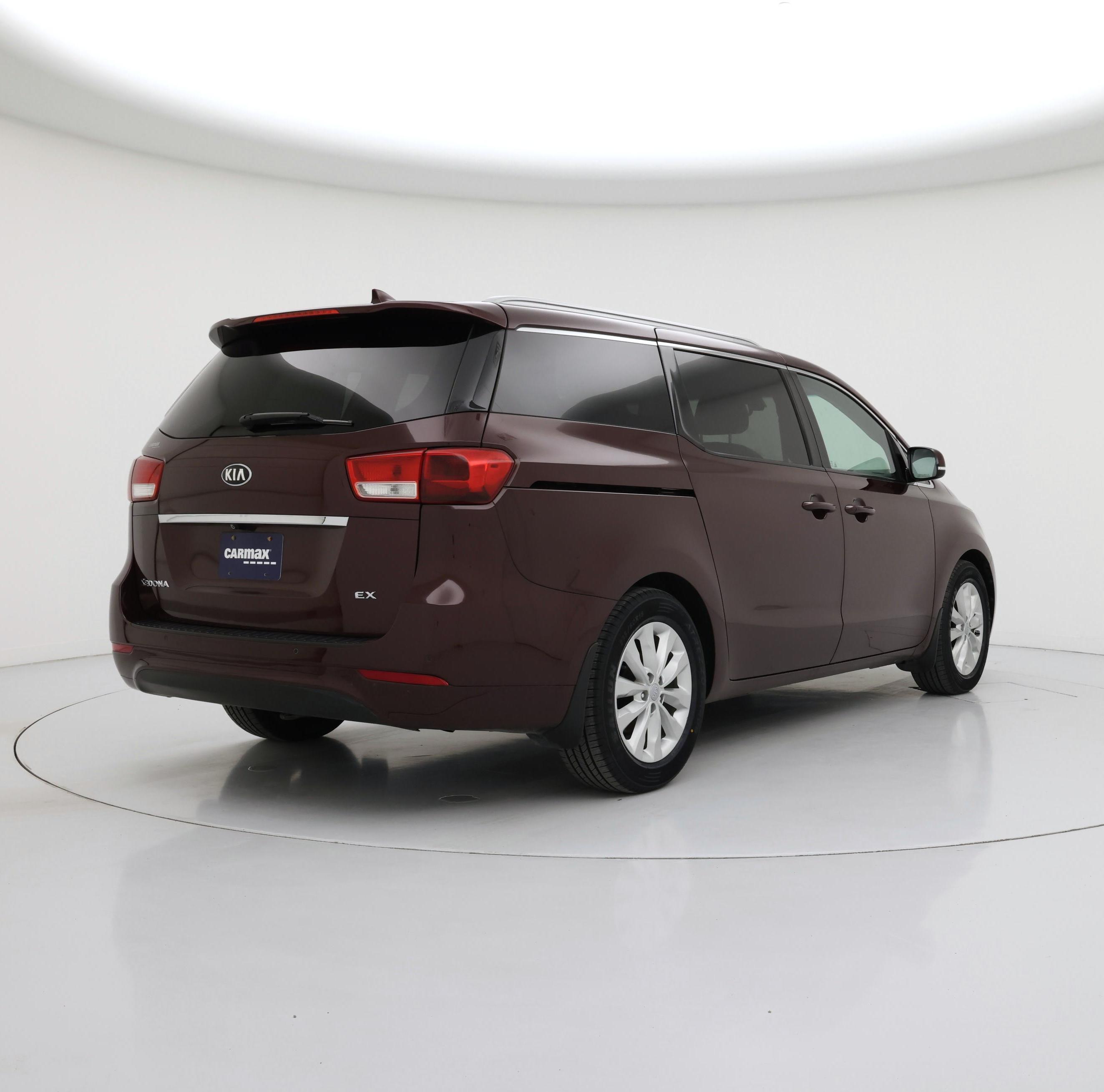 Thumbnail: 2017 Kia Sedona - 8