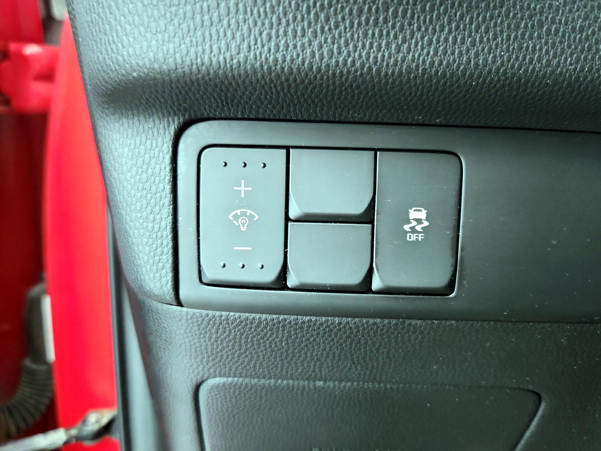 Thumbnail: 2014 Kia Soul - 13