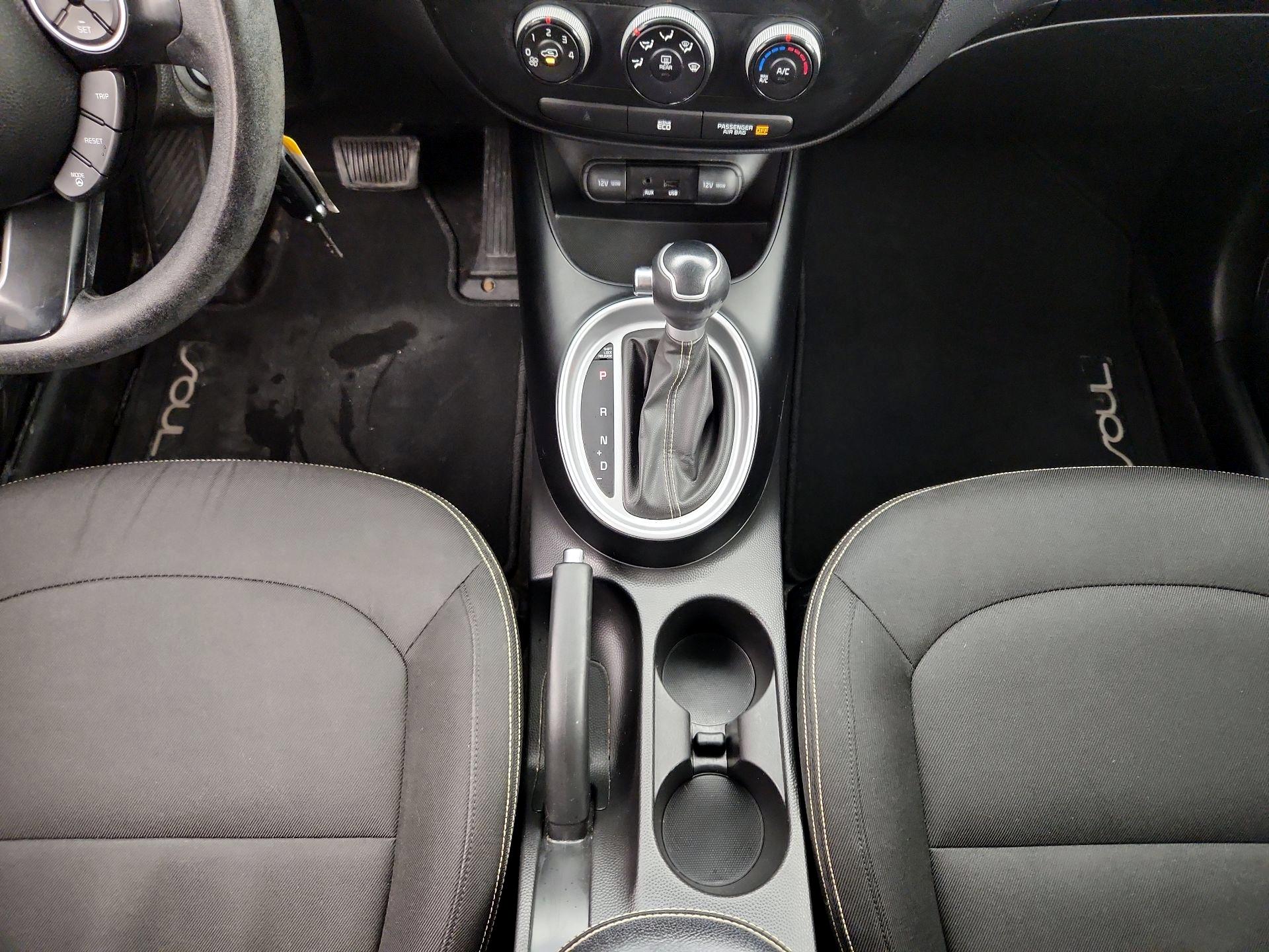 Thumbnail: 2014 Kia Soul - 16